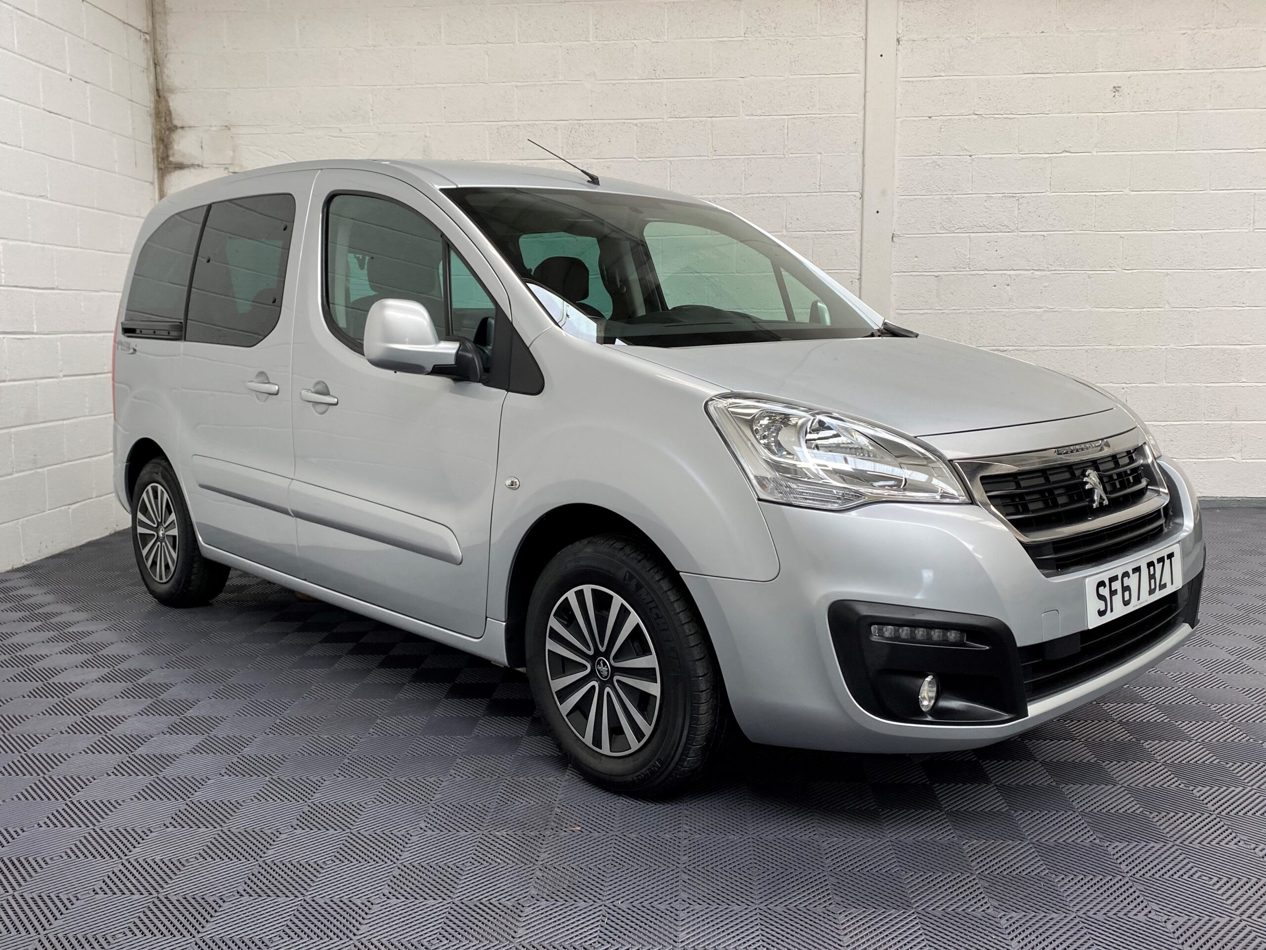 Used Peugeot Partner WAV Cars For Sale Bristol Wheelchair Accessible Vehicles Used For Sale Somerset Devon Dorset Bath SF67 BZT 20
