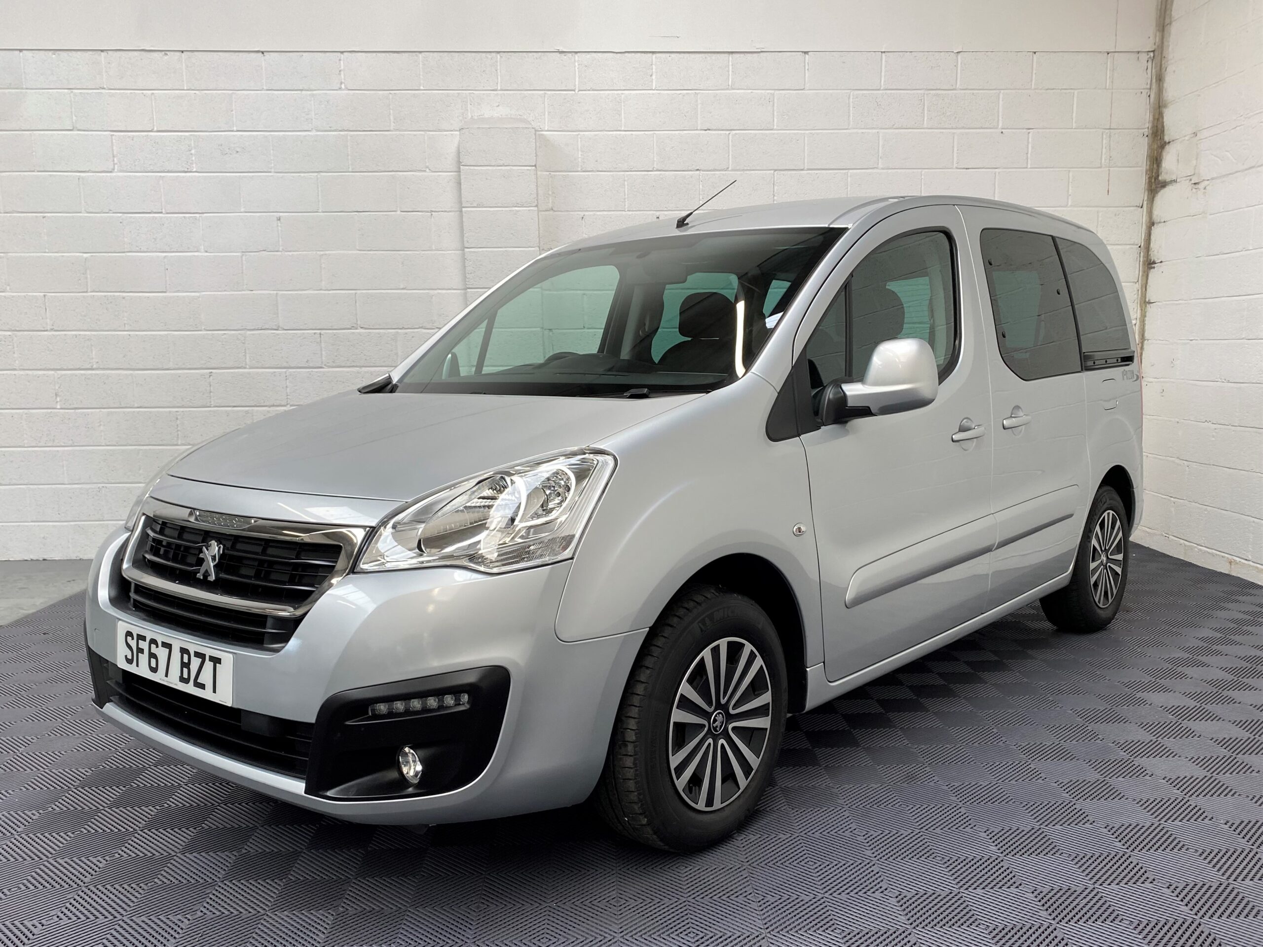 Used Peugeot Partner WAV Cars For Sale Bristol Wheelchair Accessible Vehicles Used For Sale Somerset Devon Dorset Bath SF67 BZT 22