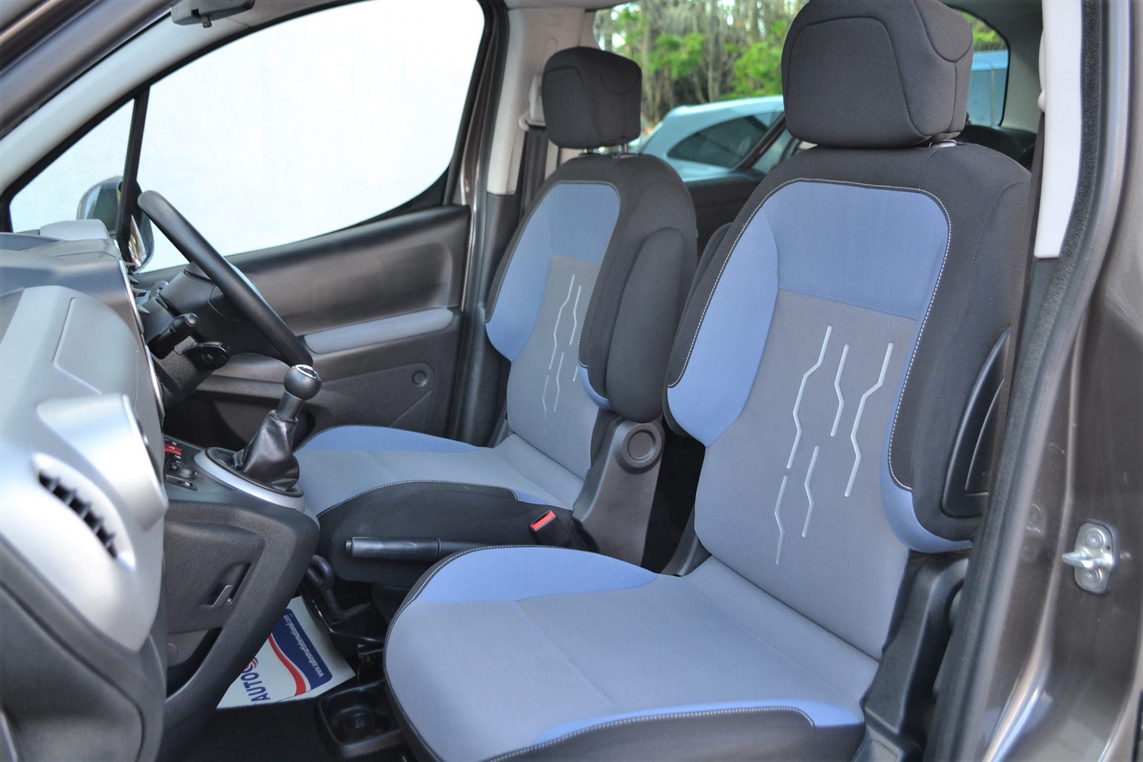 Used Peugeot Partner WAV Cars For Sale Bristol Wheelchair Accessible Vehicles Used For Sale Somerset Devon Dorset Bath WO16 HNH 1