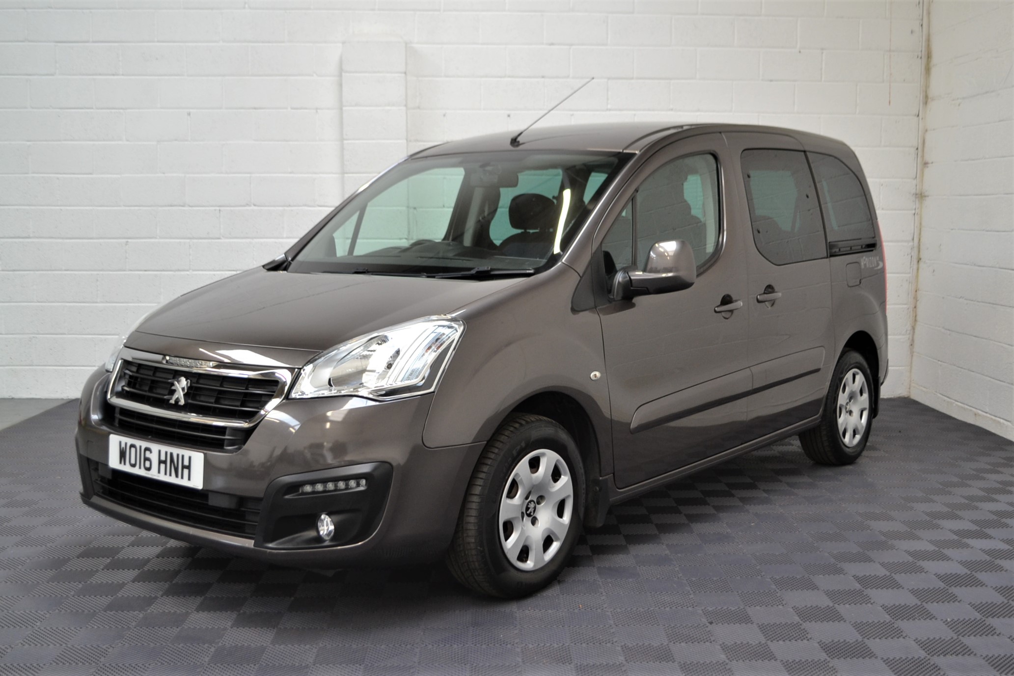 Used Peugeot Partner WAV Cars For Sale Bristol Wheelchair Accessible Vehicles Used For Sale Somerset Devon Dorset Bath WO16 HNH 6