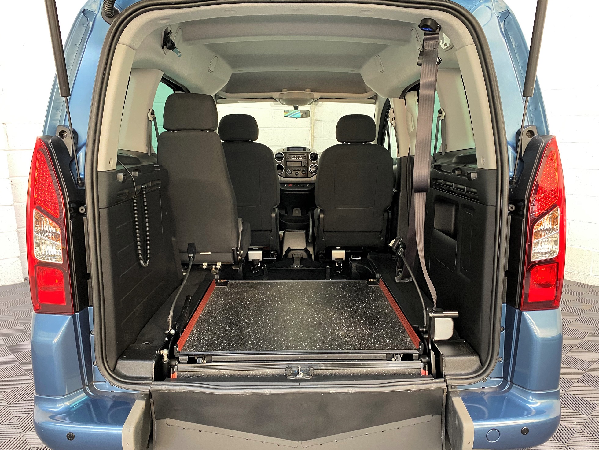 Used Peugeot Partner Auto WAV Cars For Sale Bristol Wheelchair Accessible Vehicles Used For Sale Somerset Devon Dorset Bath SF18 HMZ 17