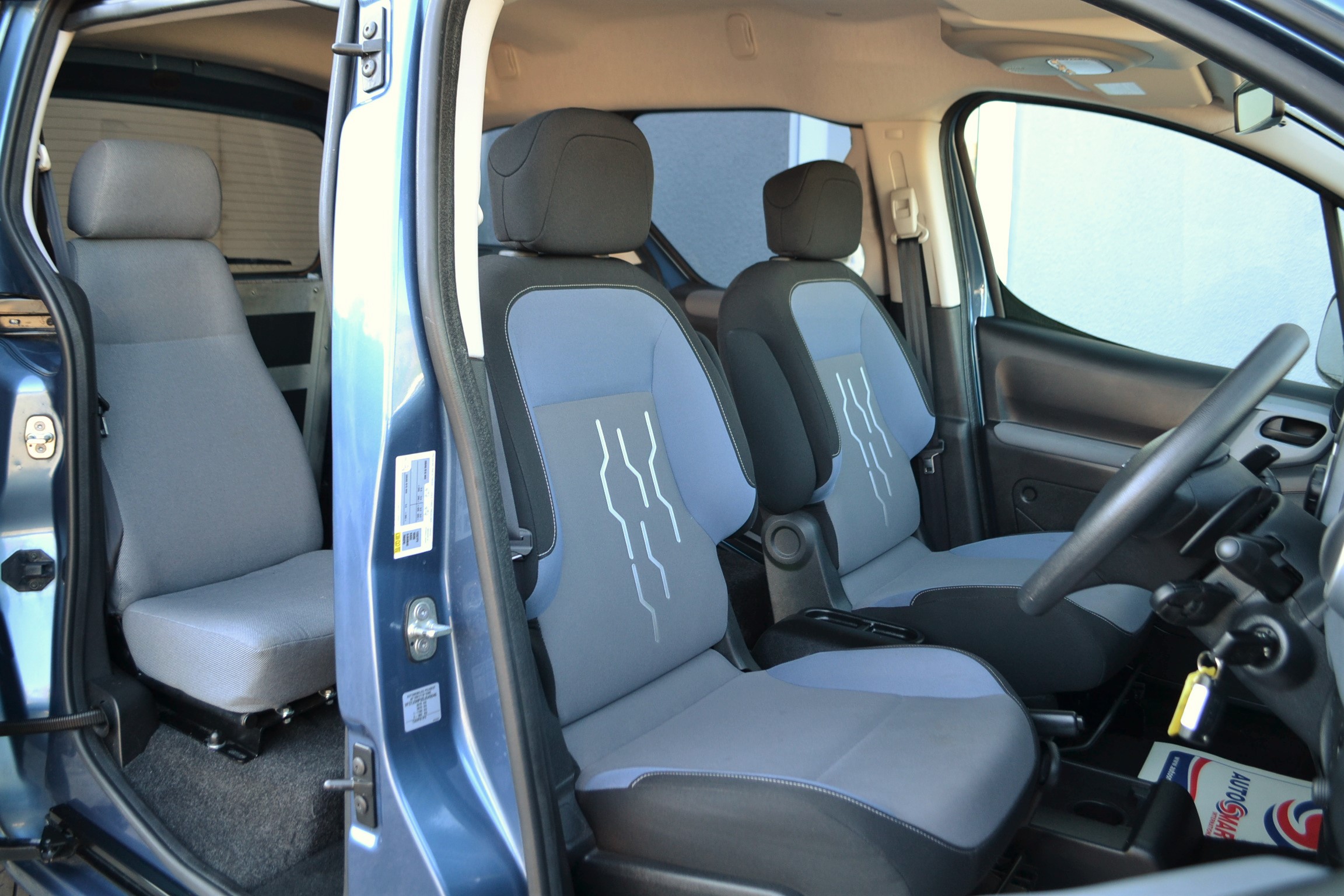 Used Peugeot Partner Auto WAV Cars For Sale Bristol Wheelchair Accessible Vehicles Used For Sale Somerset Devon Dorset Bath SF13 LKP 18