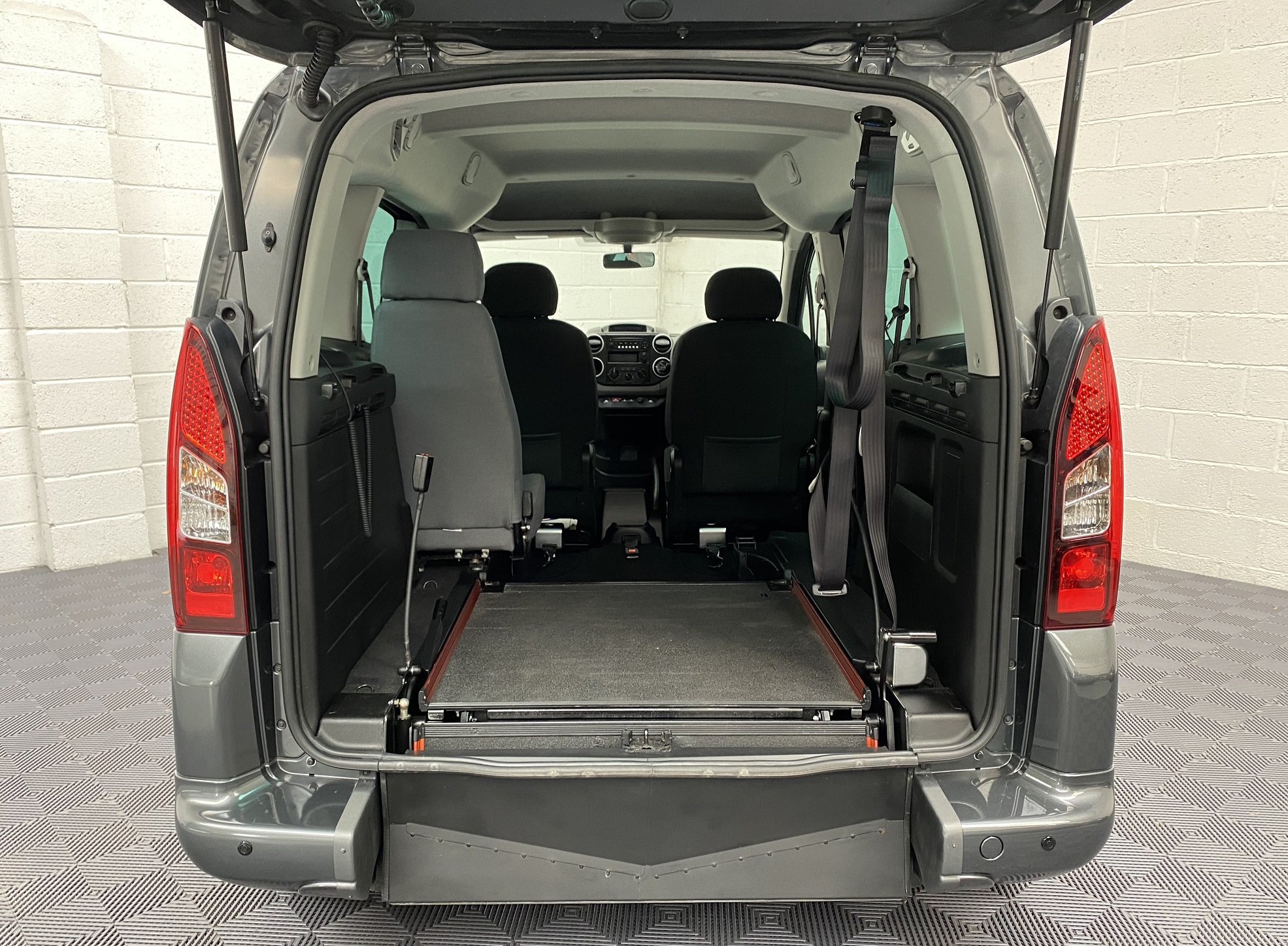 Used WAV Peugeot Partner Tepee Automatic Disabled Access WAV Cars For Sale Bristol Wheelchair Accessible Vehicles Used For Sale Somerset Devon Dorset Bath SF66 FDZ 18