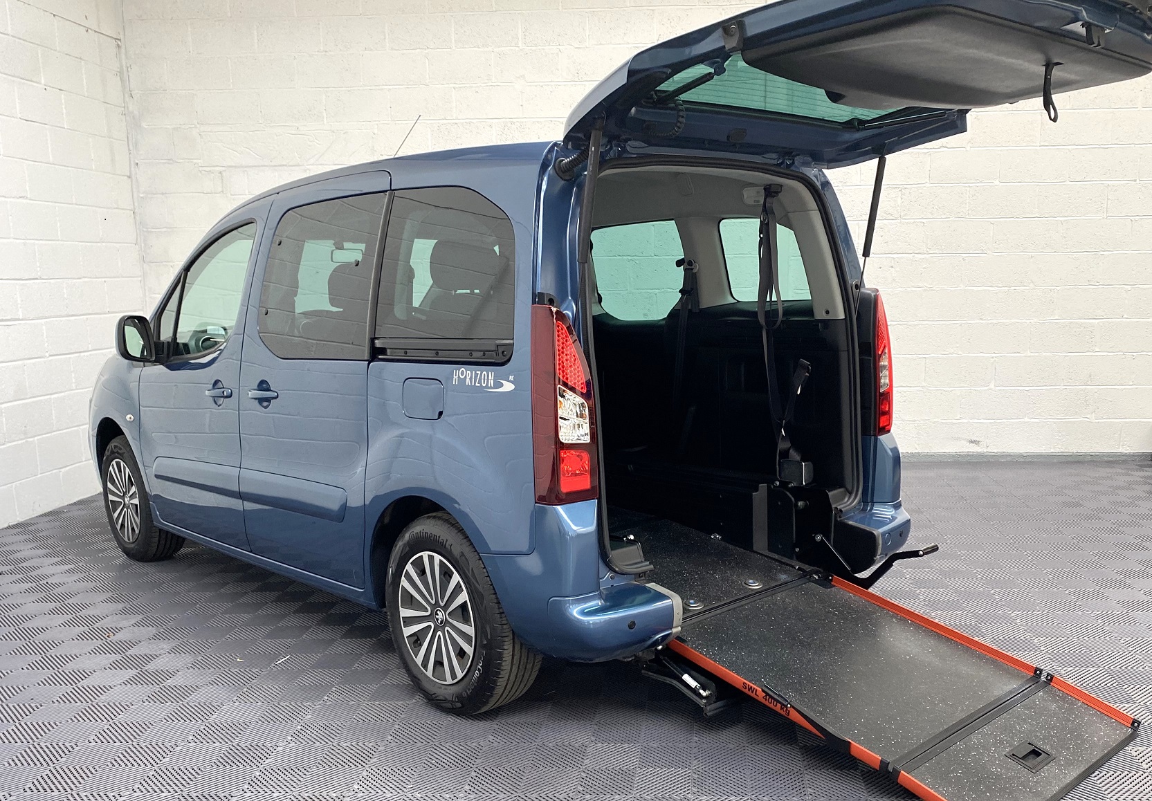 Peugeot Partner Tepee Active Horizon RE HDi Auto 2017/67