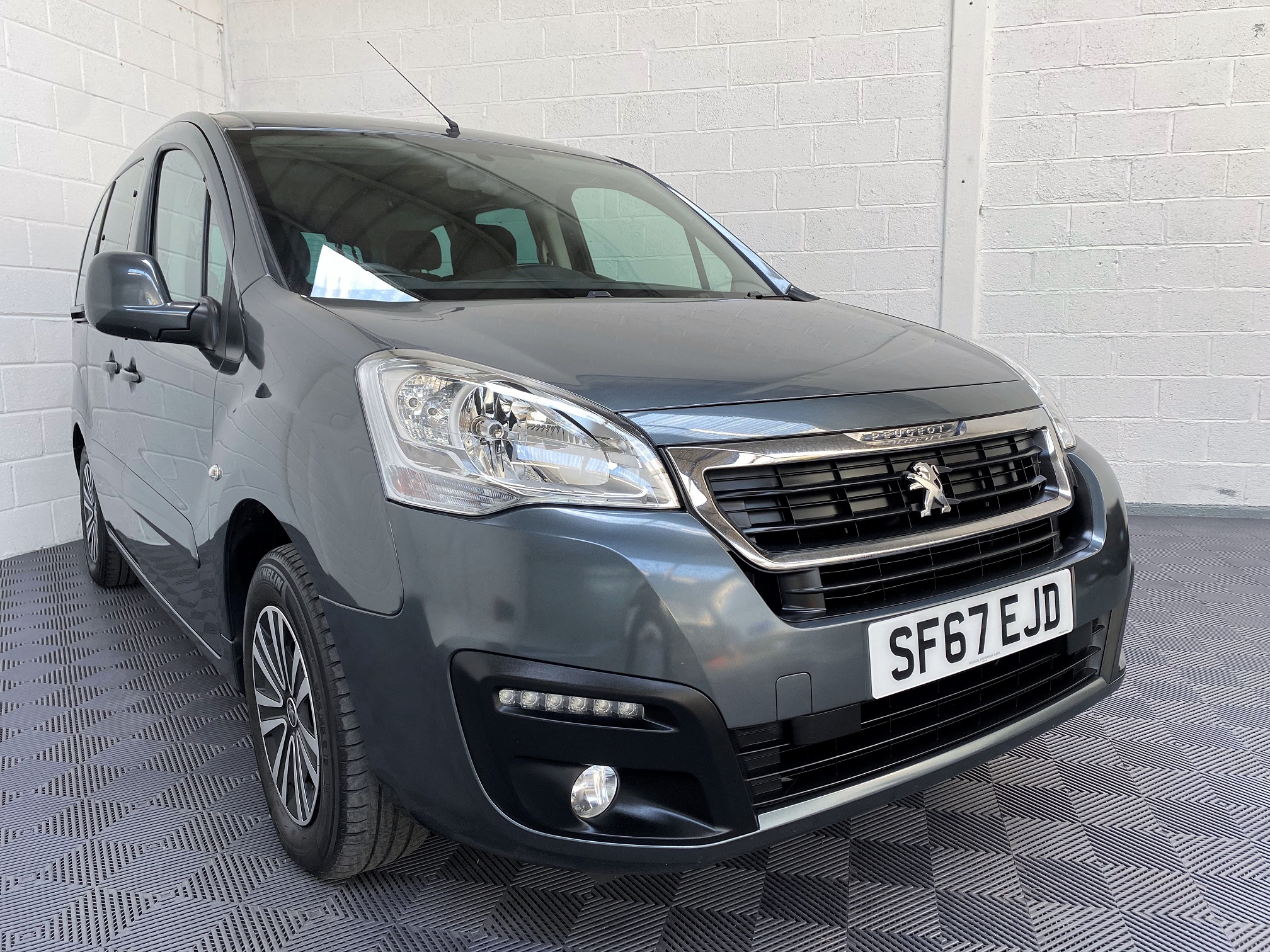 Used Peugeot Partner Auto WAV Cars For Sale Bristol Wheelchair Accessible Vehicles Used For Sale Somerset Devon Dorset Bath SF67 EJD 18