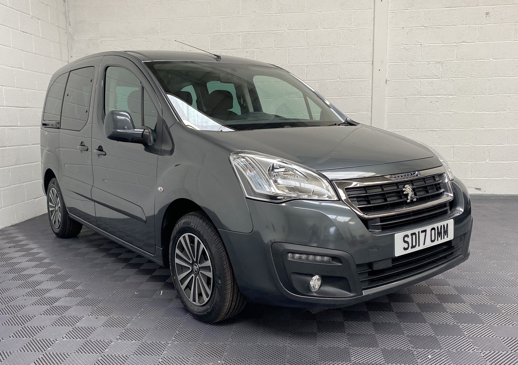 Used Peugeot Partner 3 Seat WAV Cars For Sale Bristol Wheelchair Accessible Vehicles Used For Sale Somerset Devon Dorset Bath SD17 OMM 4