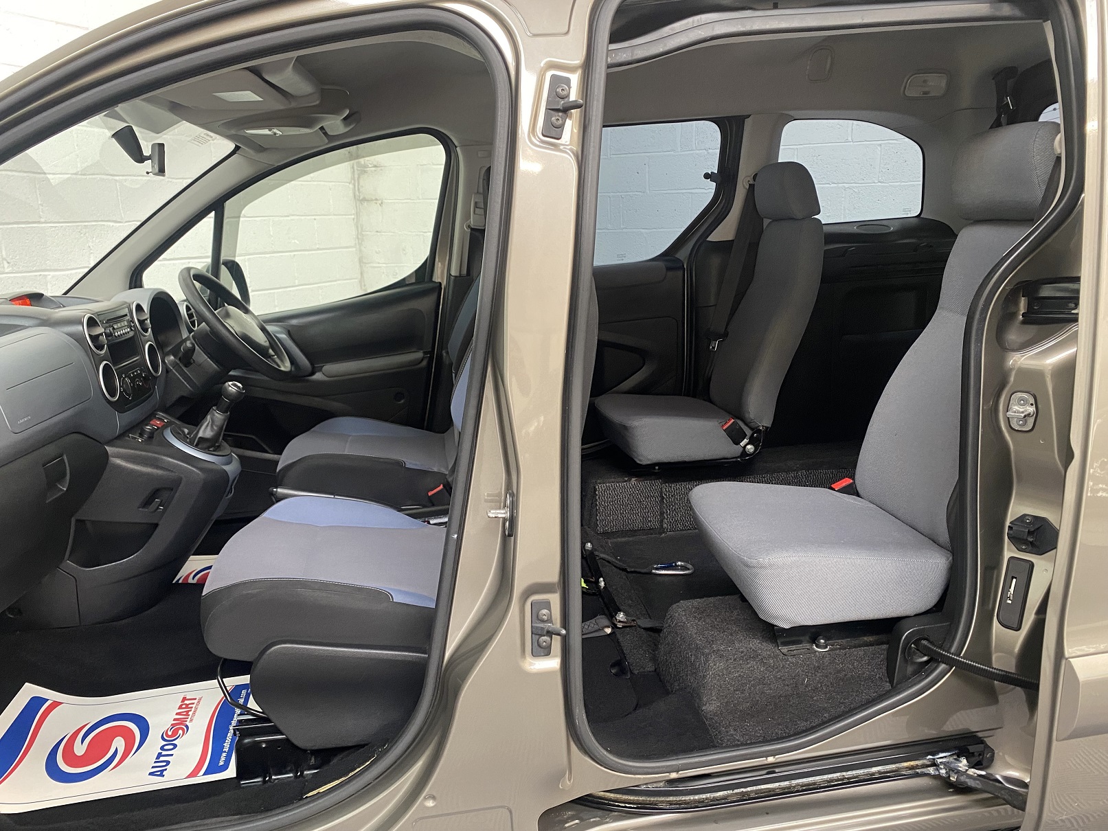 Used WAV Peugeot Partner Tepee 4 Seat Disabled Access WAV Cars For Sale Bristol Wheelchair Accessible Vehicles Used For Sale Somerset Devon Dorset Bath SG63 WGA 7