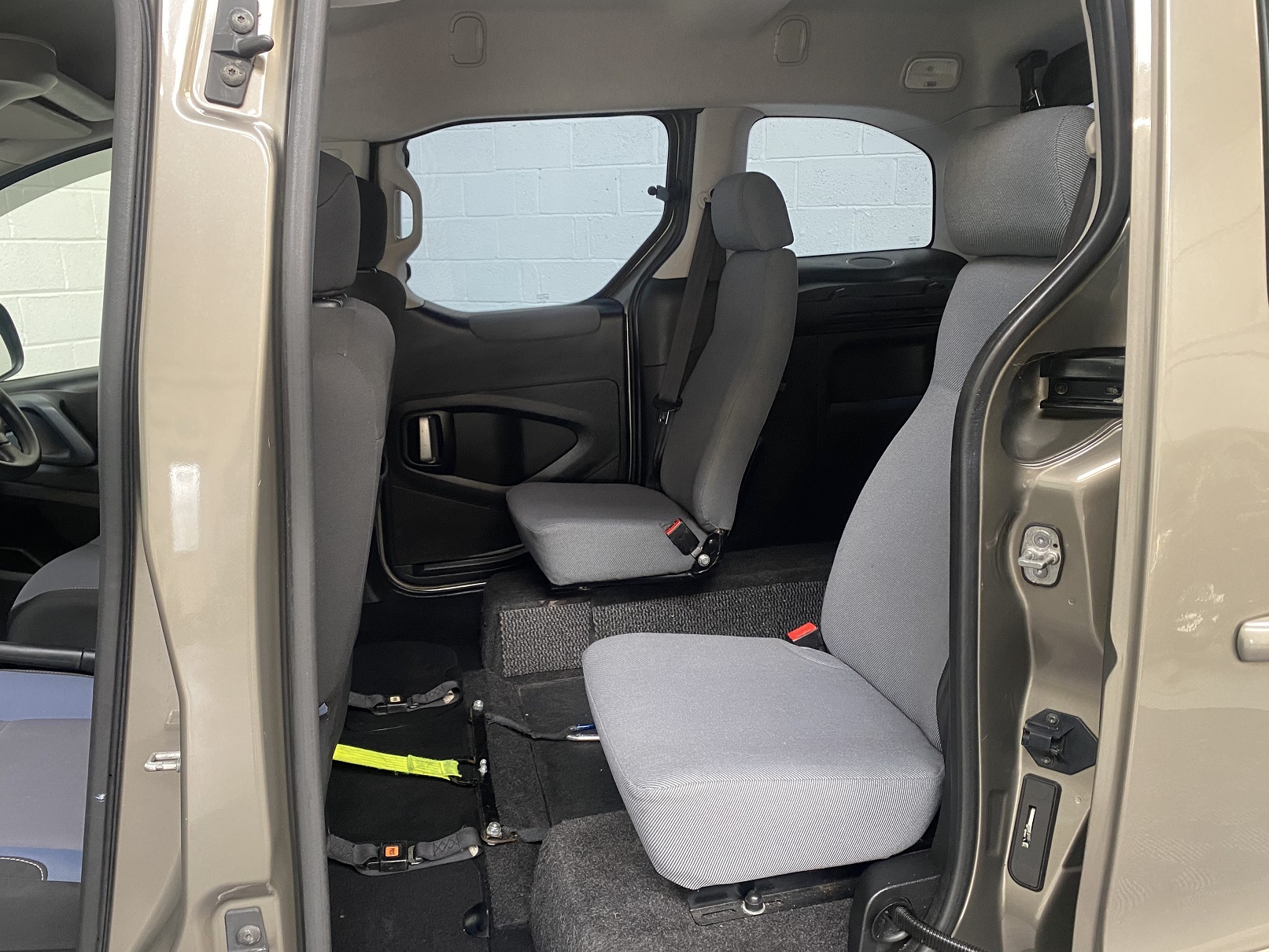 Used WAV Peugeot Partner Tepee 4 Seat Disabled Access WAV Cars For Sale Bristol Wheelchair Accessible Vehicles Used For Sale Somerset Devon Dorset Bath SG63 WGA 8