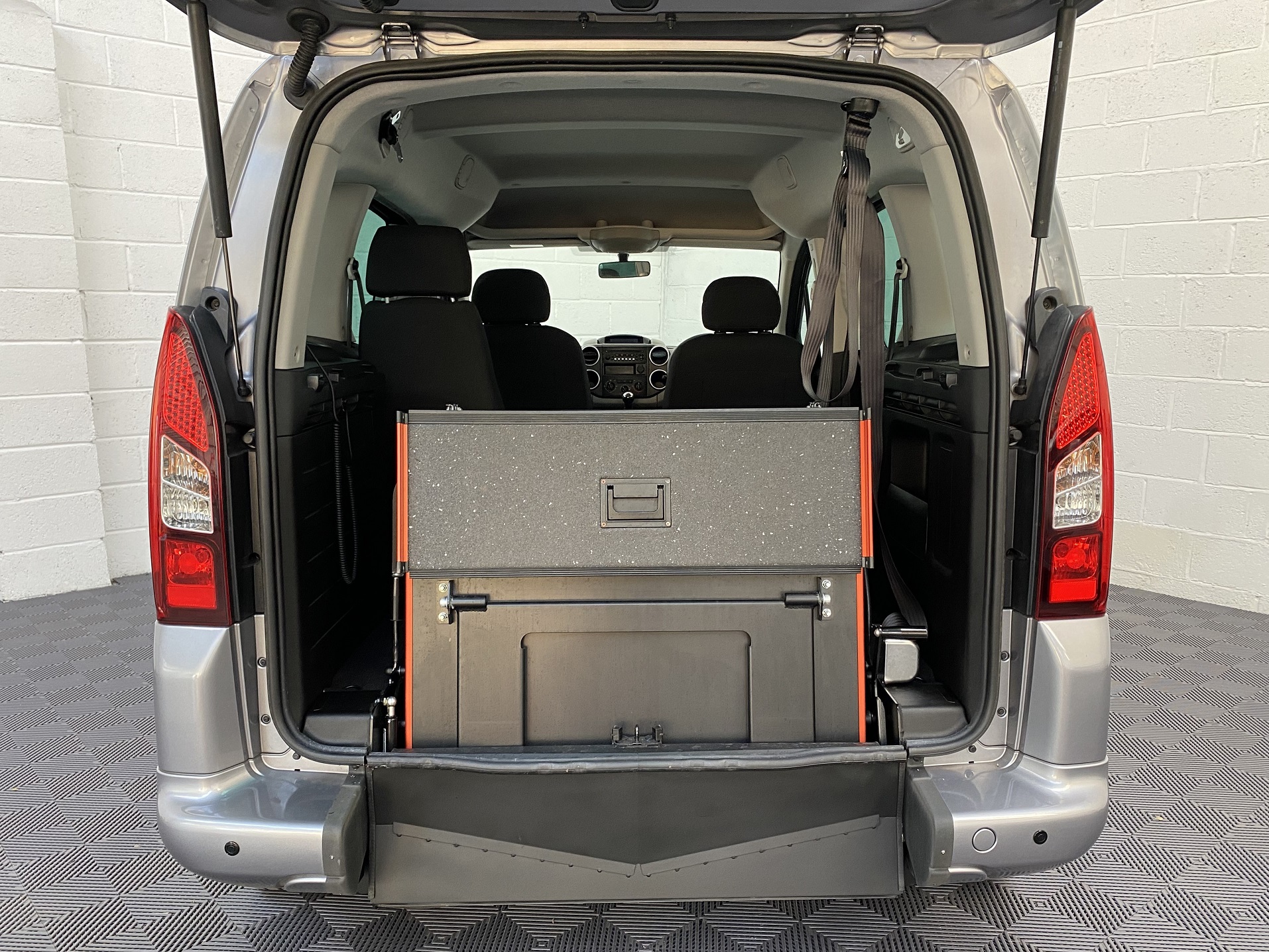 Used Peugeot Partner 3 Seat WAV Cars For Sale Bristol Wheelchair Accessible Vehicles Used For Sale Somerset Devon Dorset Bath SD17 RCV 15