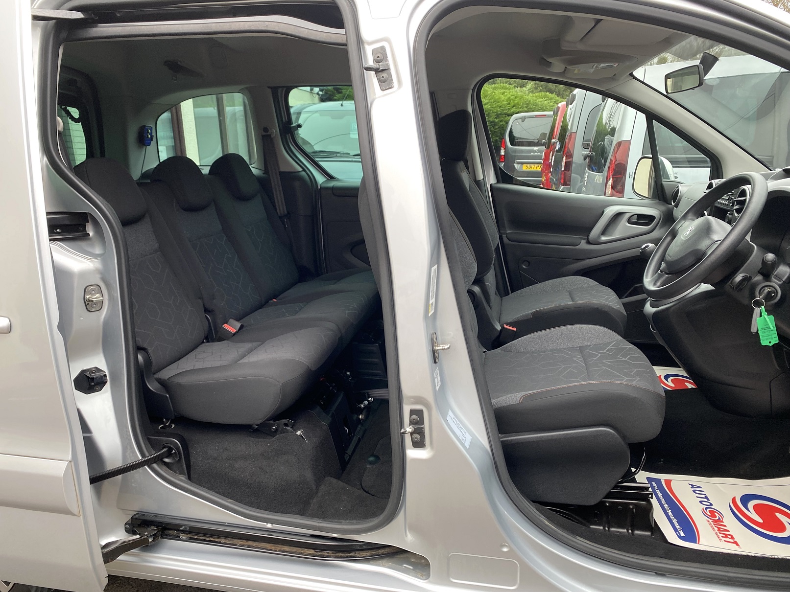 Peugeot Partner Petrol WAV 5 Seats SF67 CLJ (16) Used WAV Petrol Peugeot Partner 5 Seat Disabled Access WAV Cars For Sale Bristol Wheelchair Accessible Vehicles Used For Sale Somerset Devon Dorset Bath SF67 CLJ 16