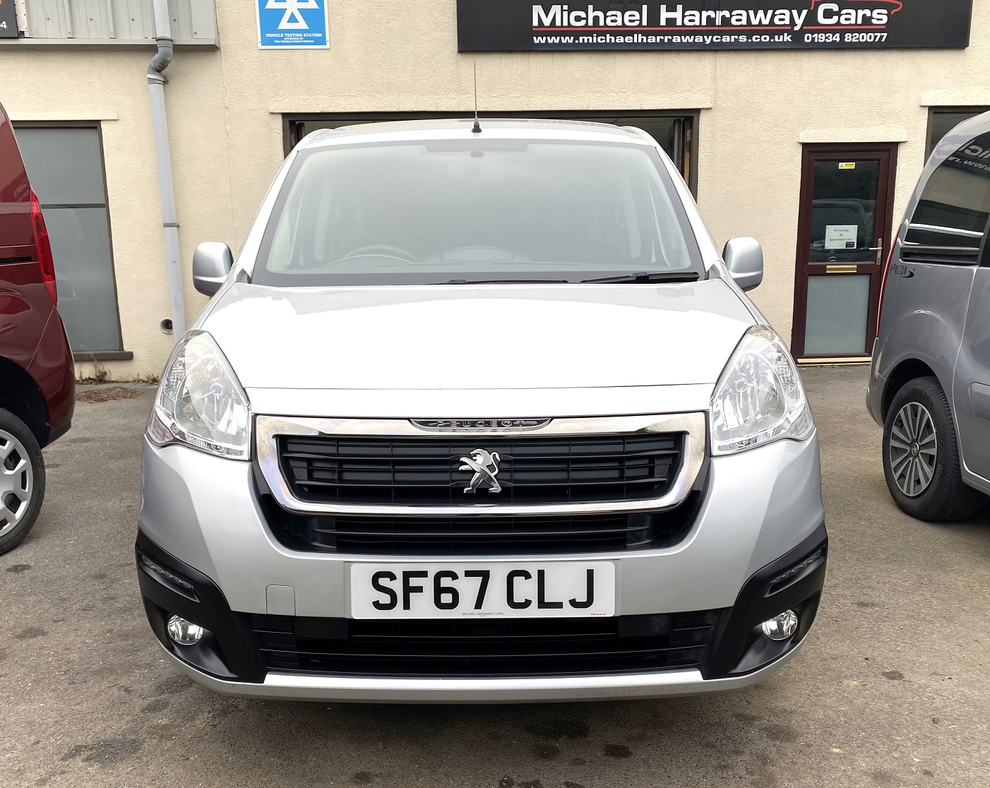 Peugeot Partner Petrol WAV 5 Seats SF67 CLJ (6) Used WAV Petrol Peugeot Partner 5 Seat Disabled Access WAV Cars For Sale Bristol Wheelchair Accessible Vehicles Used For Sale Somerset Devon Dorset Bath SF67 CLJ 6