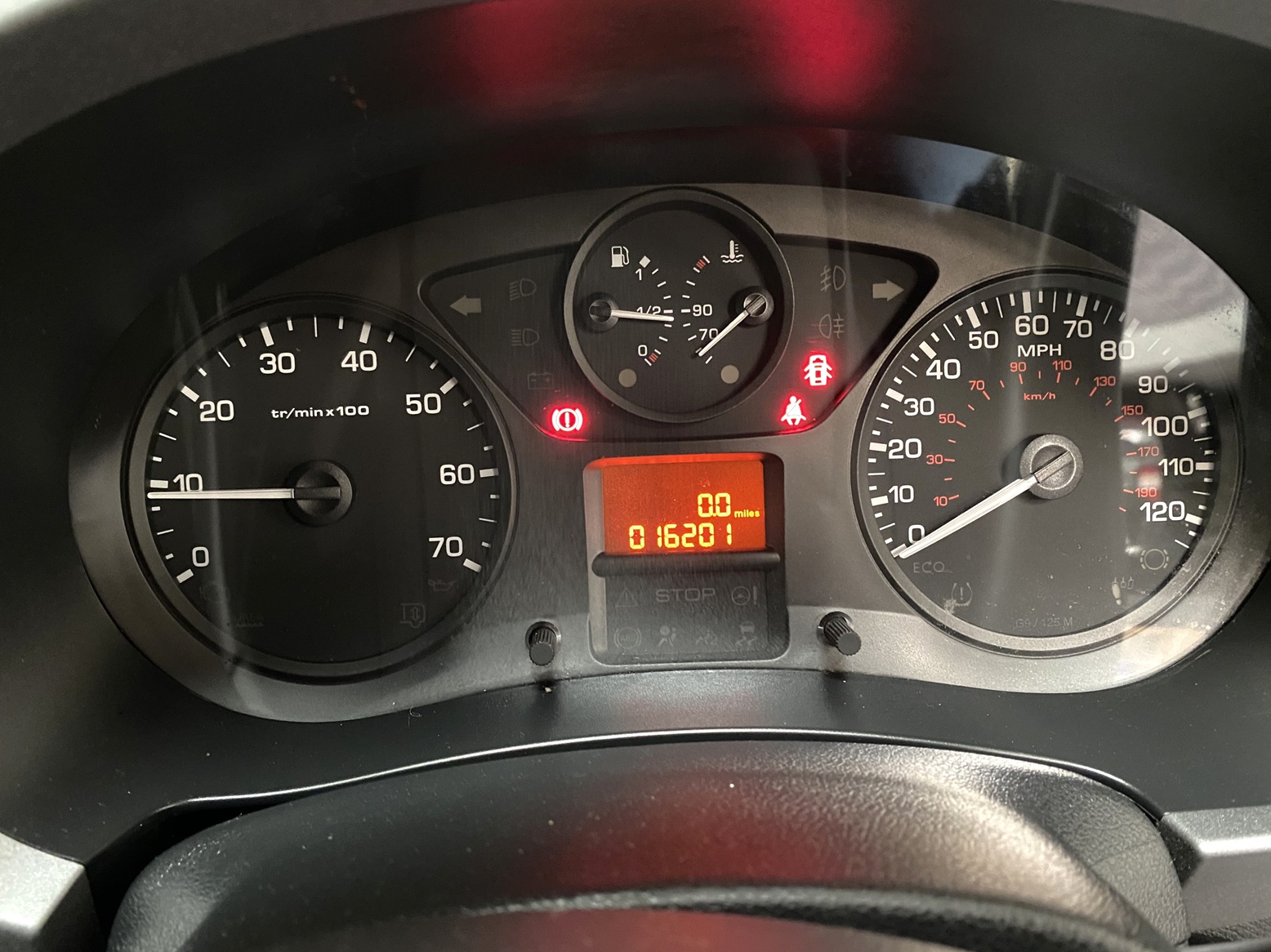 Used WAV Peugeot Partner 3 Seat Disabled Access WAV Cars For Sale Bristol Wheelchair Accessible Vehicles Used For Sale Somerset Devon Dorset Bath SF17 OSW 11