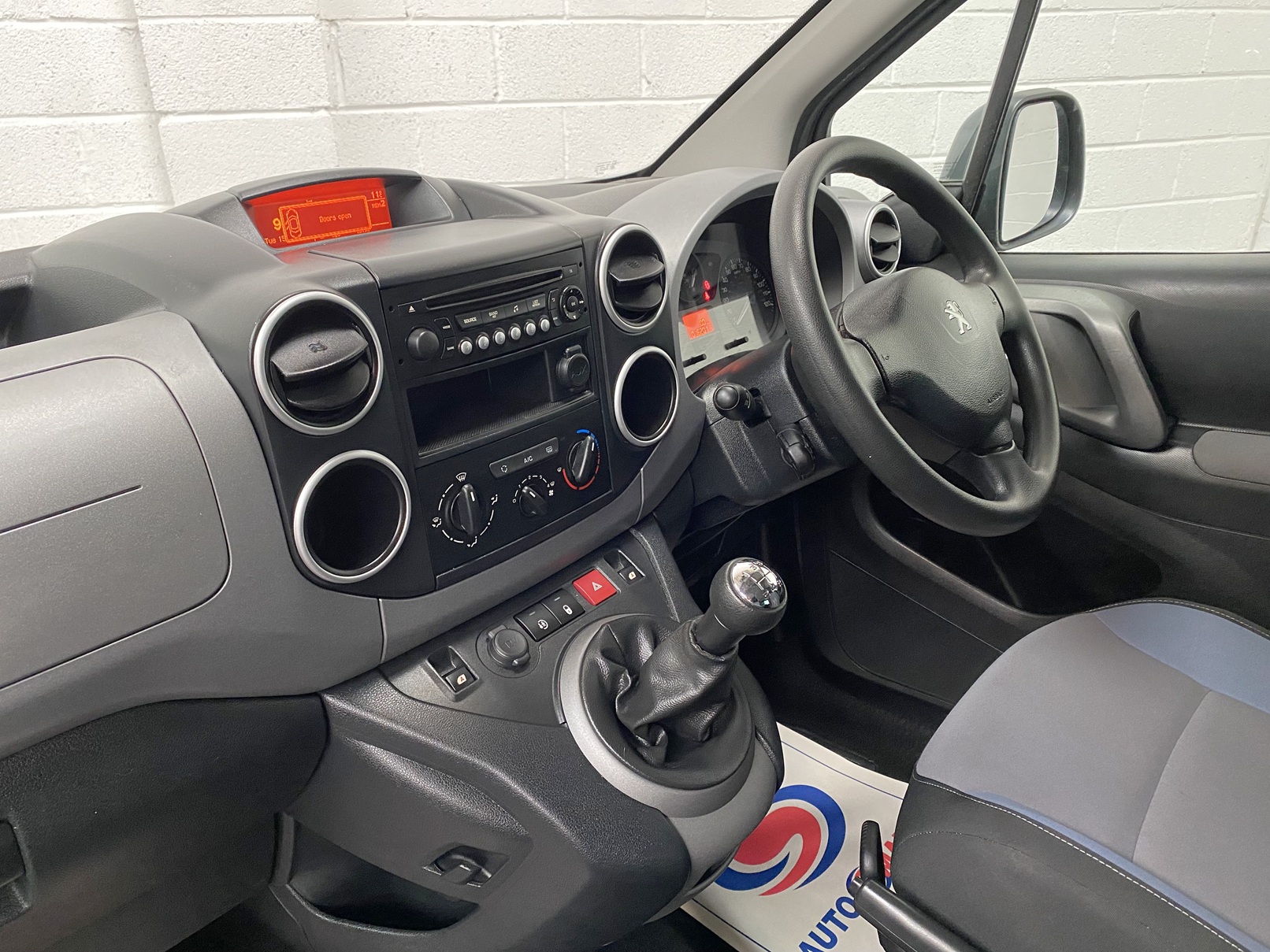 Used WAV Peugeot Partner 3 Seat Disabled Access WAV Cars For Sale Bristol Wheelchair Accessible Vehicles Used For Sale Somerset Devon Dorset Bath SF17 OSW 5