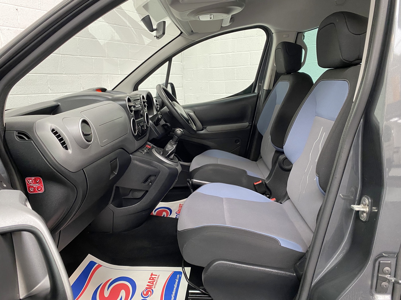 Used WAV Peugeot Partner 3 Seat Disabled Access WAV Cars For Sale Bristol Wheelchair Accessible Vehicles Used For Sale Somerset Devon Dorset Bath SF17 OSW 6