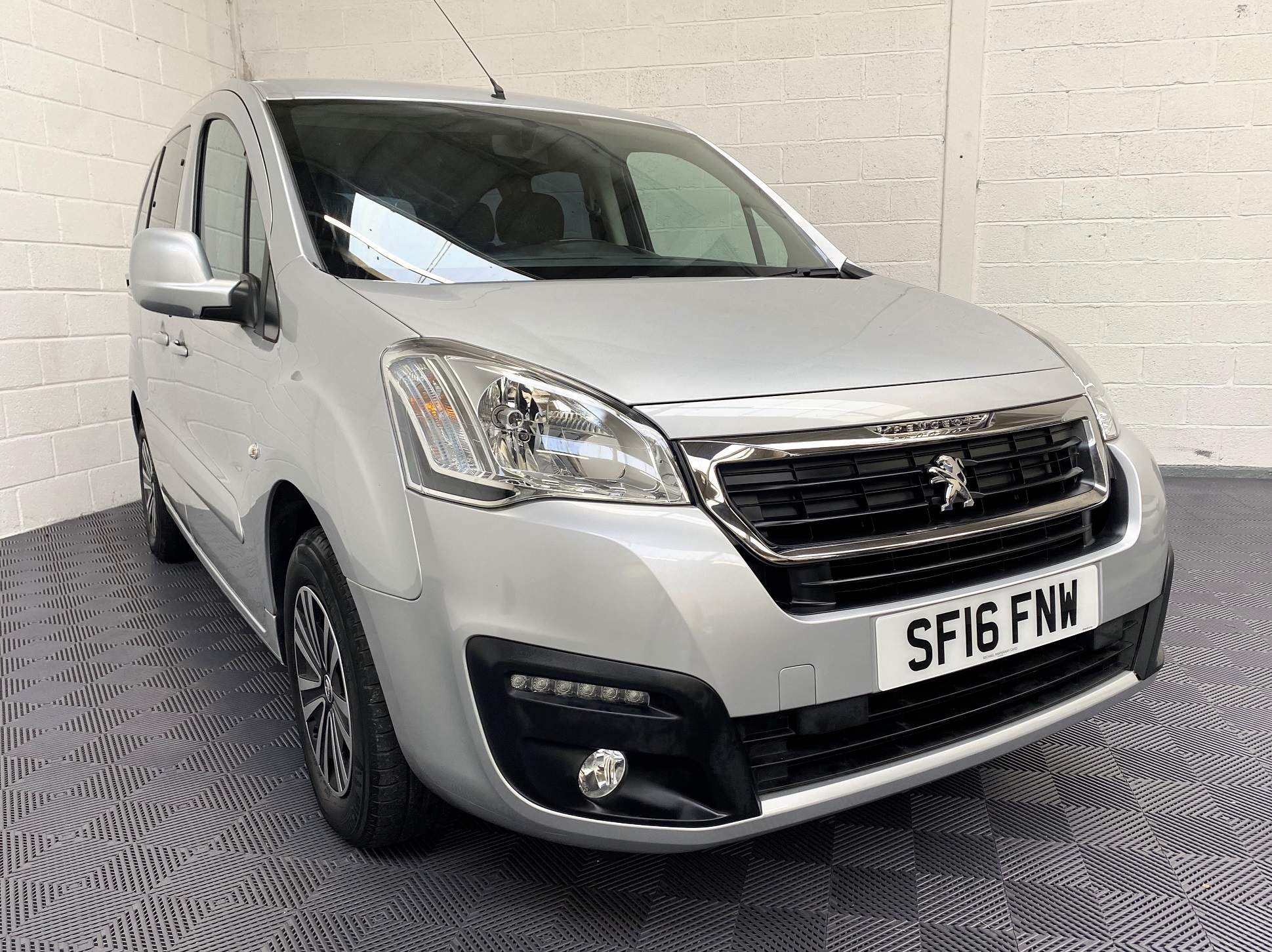 Used Peugeot Partner Tepee Petrol 3 Seat WAV Cars For Sale Bristol Wheelchair Accessible Vehicles Used For Sale Somerset Devon Dorset Bath SF16 FNW 2