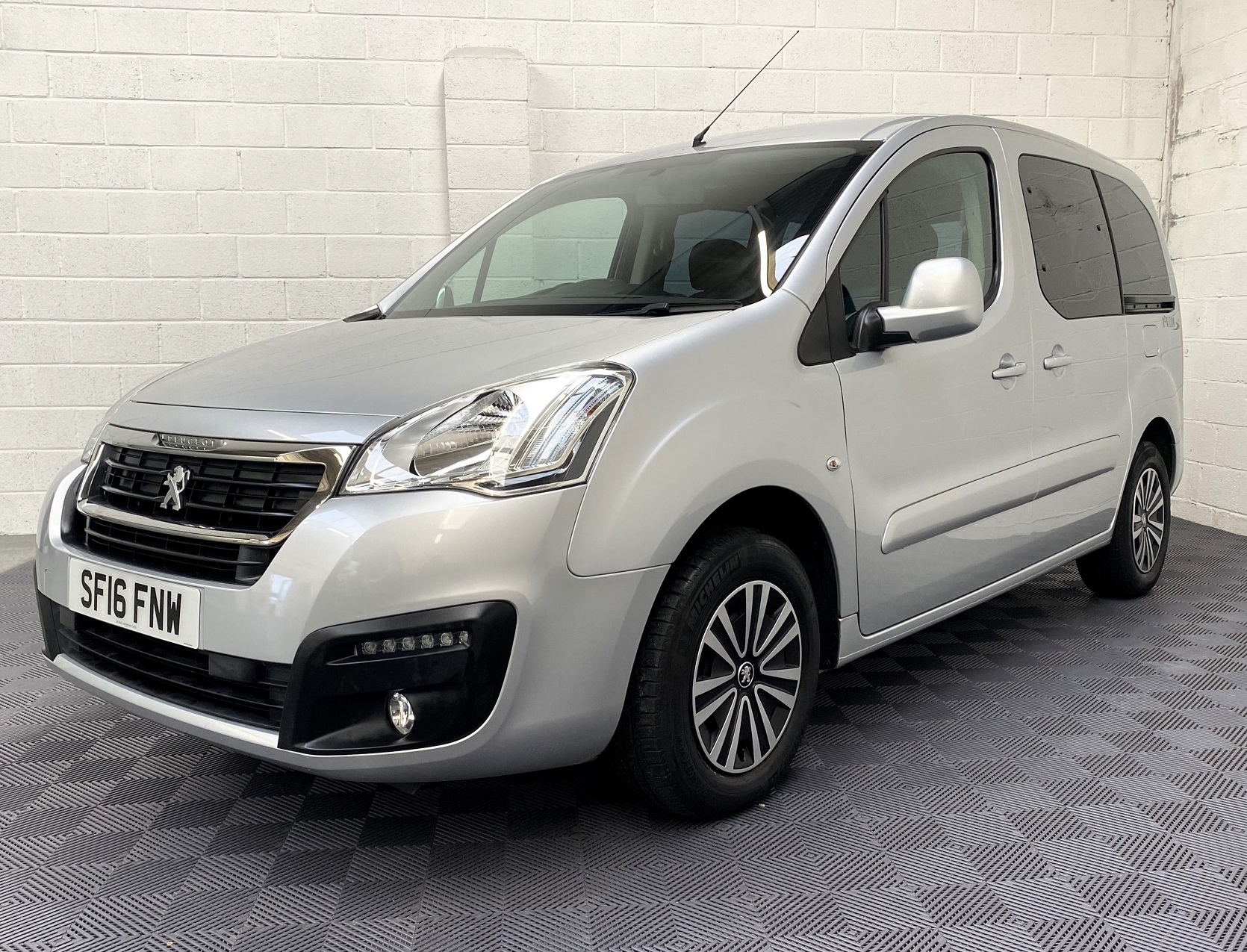 Used Peugeot Partner Tepee Petrol 3 Seat WAV Cars For Sale Bristol Wheelchair Accessible Vehicles Used For Sale Somerset Devon Dorset Bath SF16 FNW 4