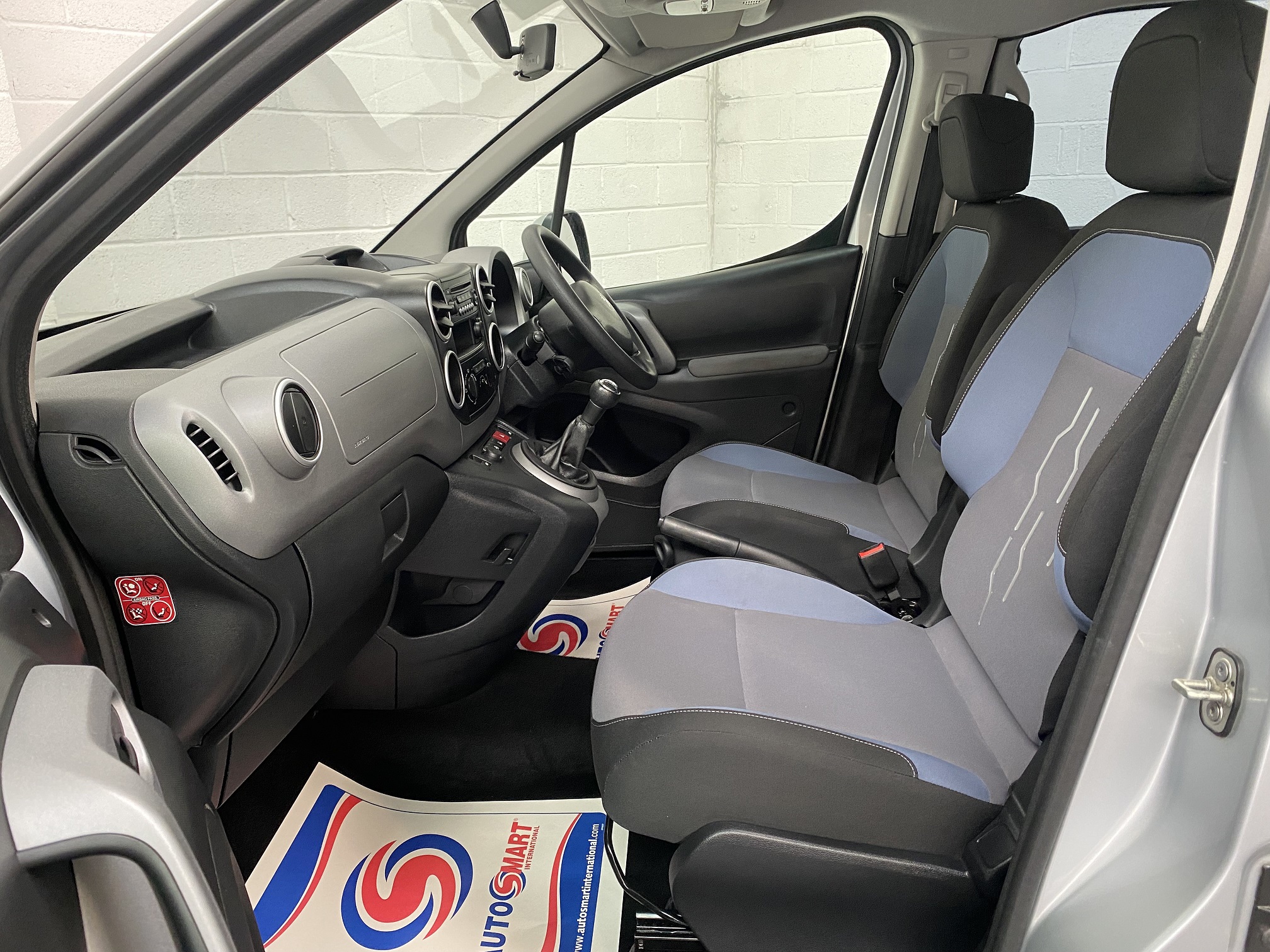 Used Peugeot Partner Tepee Petrol 3 Seat WAV Cars For Sale Bristol Wheelchair Accessible Vehicles Used For Sale Somerset Devon Dorset Bath SF16 FNW 6