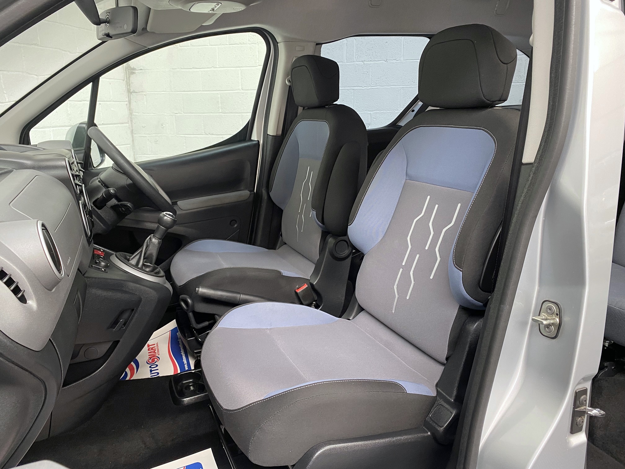 Used Peugeot Partner Tepee Petrol 3 Seat WAV Cars For Sale Bristol Wheelchair Accessible Vehicles Used For Sale Somerset Devon Dorset Bath SF16 FNW 8