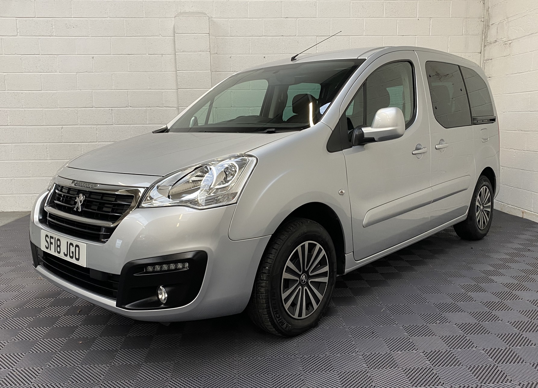 Used Peugeot Partner Tepee Petrol 3 Seat WAV Cars For Sale Bristol Wheelchair Accessible Vehicles Used For Sale Somerset Devon Dorset Bath SF18 JGO 19