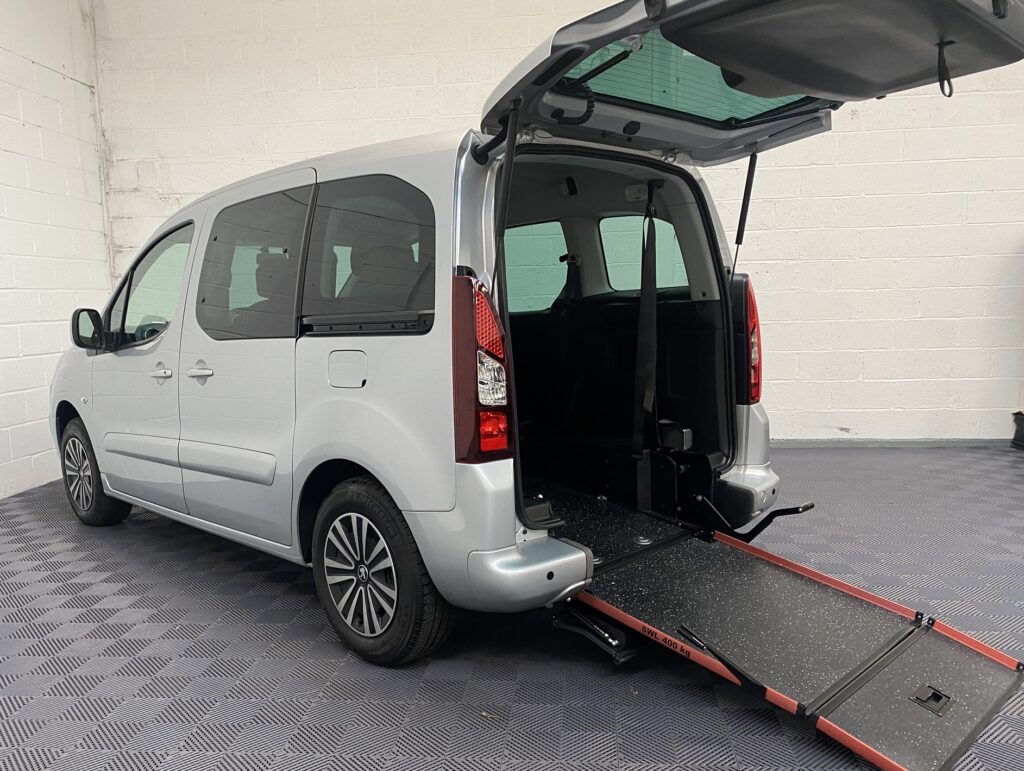 Peugeot Partner Tepee 1.6 Petrol Horizon RE