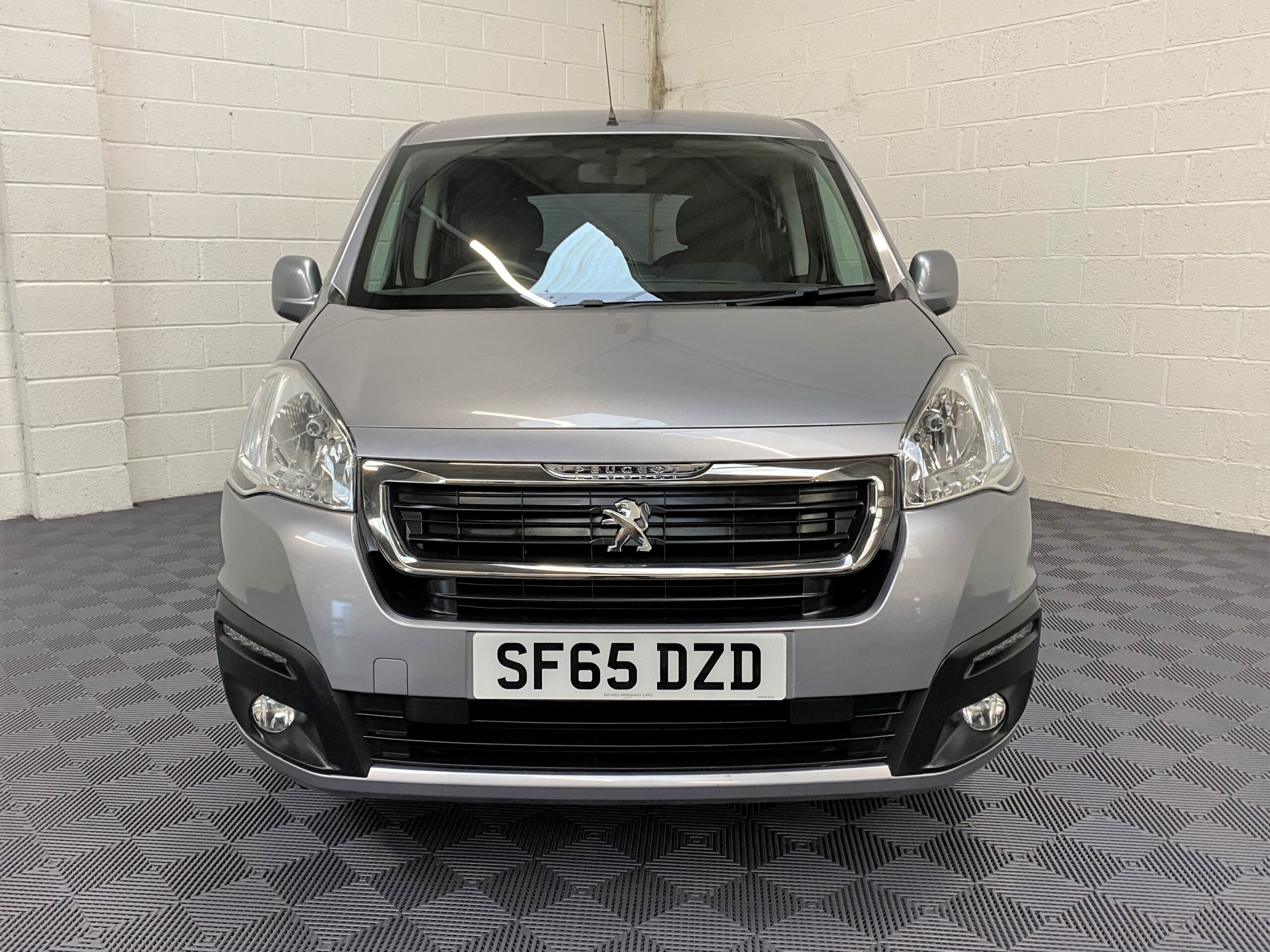 Used Peugeot Partner Petrol WAV Cars For Sale Bristol Wheelchair Accessible Vehicles Used For Sale Somerset Devon Dorset Bath SF65 DZD 11