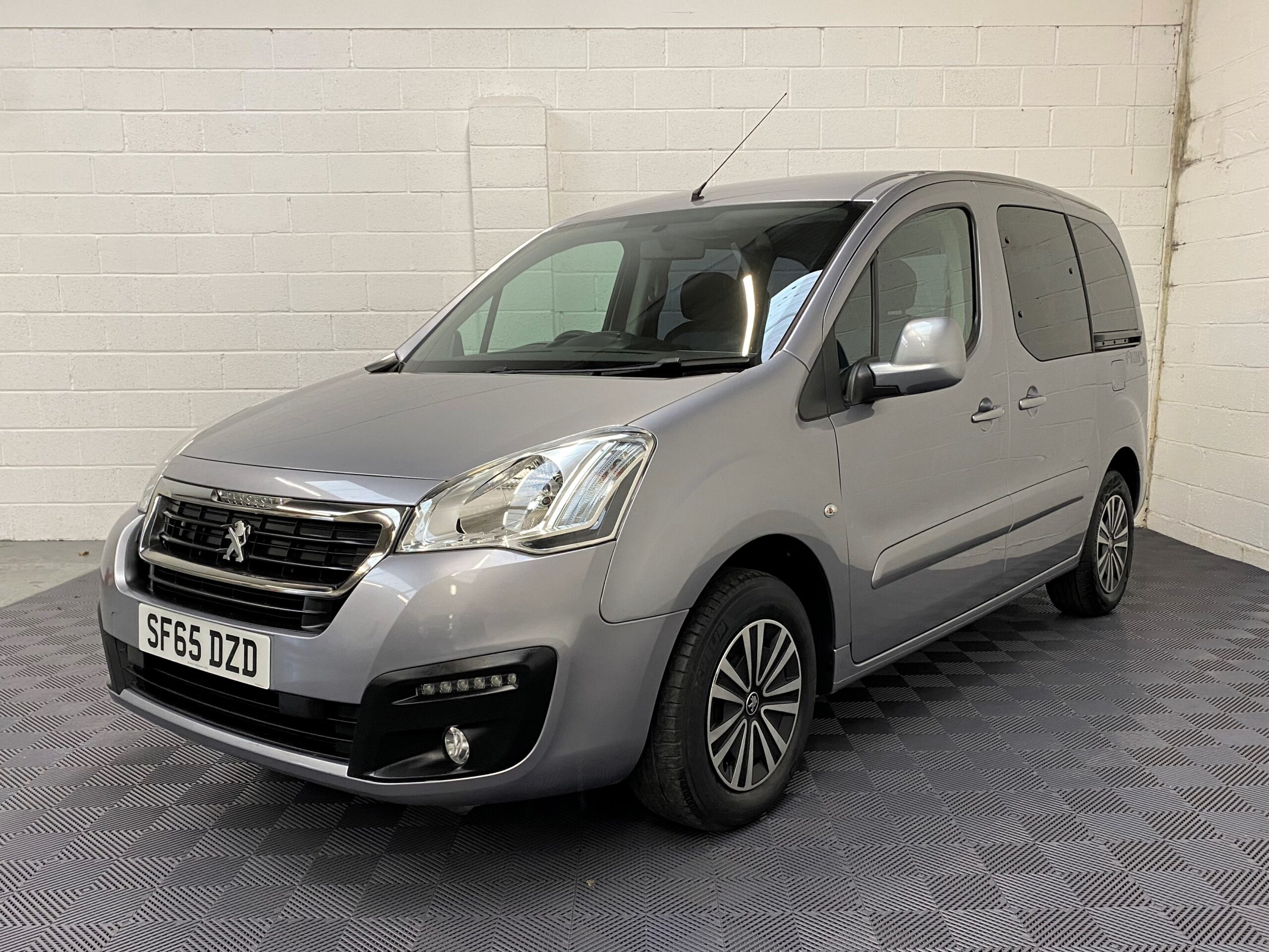 Used Peugeot Partner Petrol WAV Cars For Sale Bristol Wheelchair Accessible Vehicles Used For Sale Somerset Devon Dorset Bath SF65 DZD 12