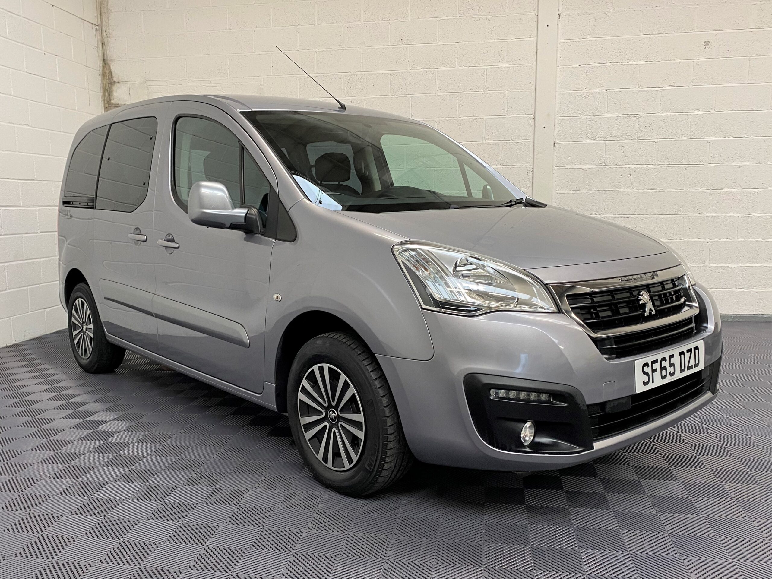 Used Peugeot Partner Petrol WAV Cars For Sale Bristol Wheelchair Accessible Vehicles Used For Sale Somerset Devon Dorset Bath SF65 DZD 9