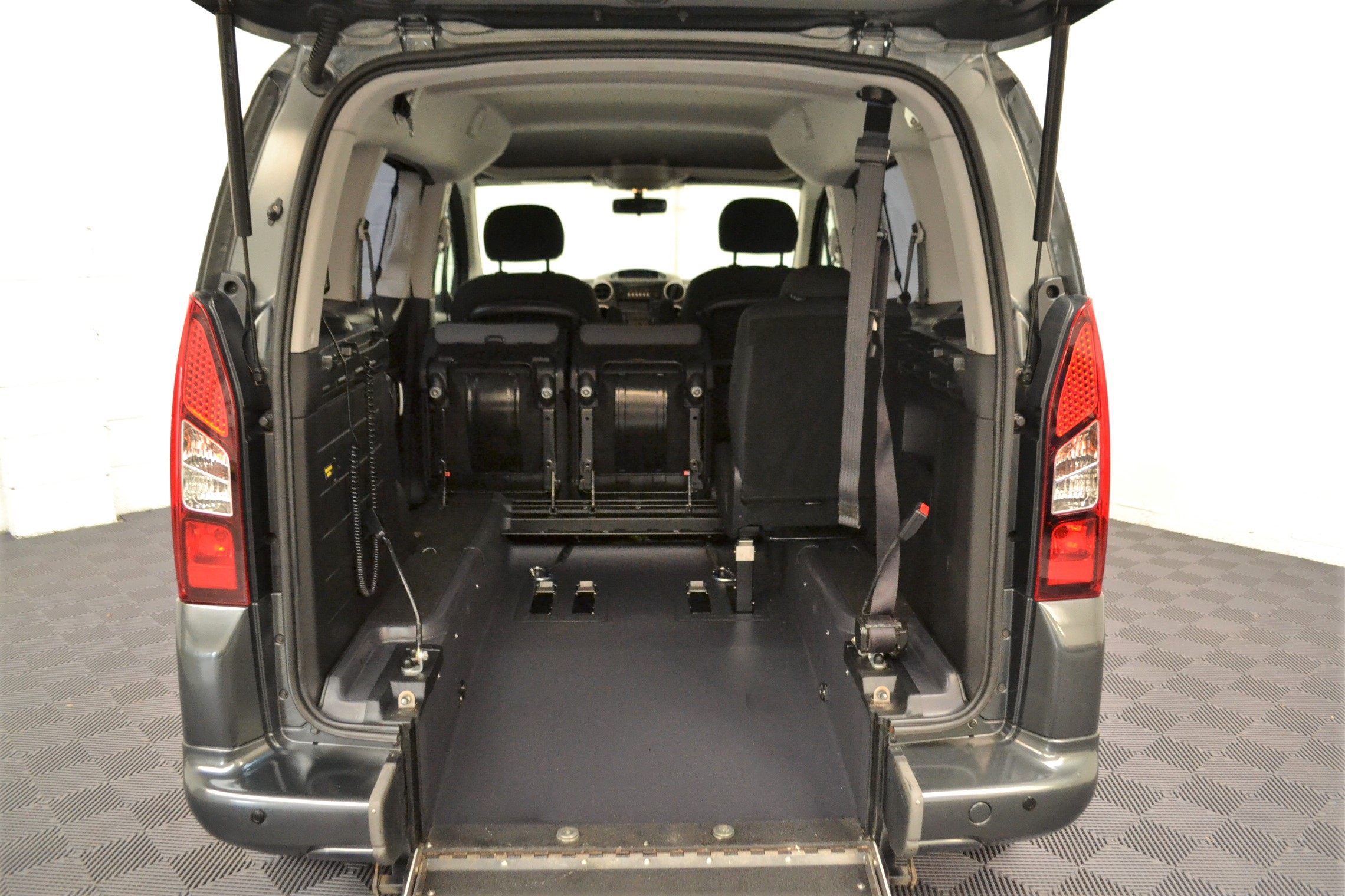 Used Peugeot Partner WAV Cars For Sale Bristol Wheelchair Accessible Vehicles Used For Sale Somerset Devon Dorset Bath SF65 FBN 24