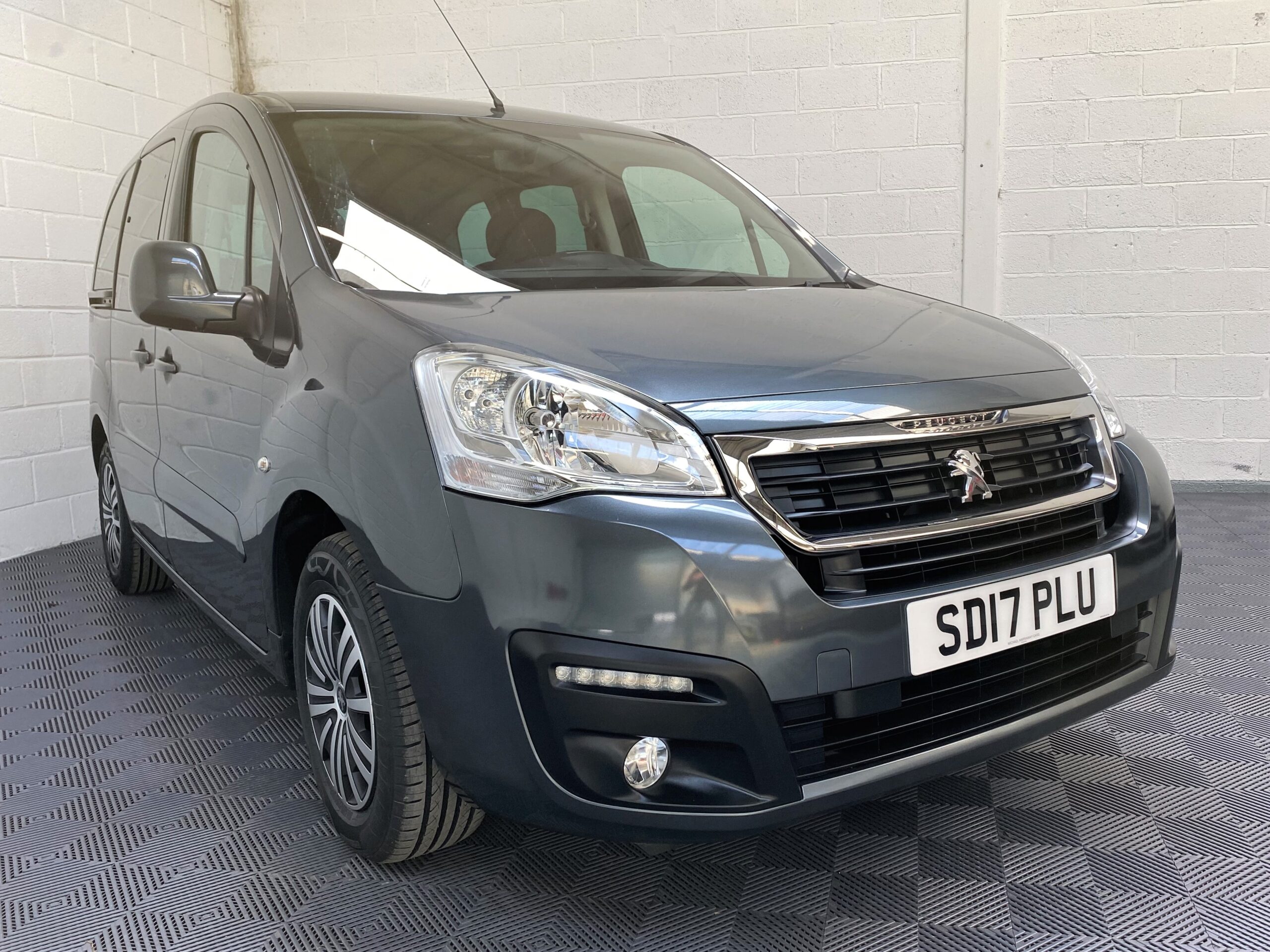 Peugeot Partner Tepee Active 1.6 BlueHDI 2017/17