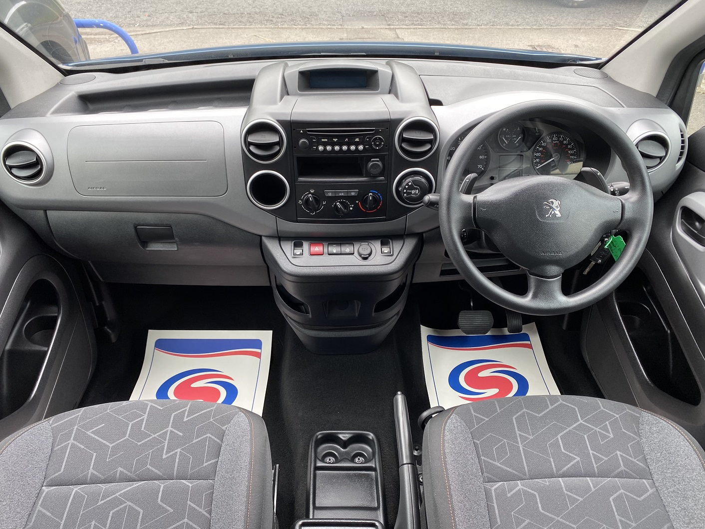 Used WAV Peugeot Partner Tepee Auto Disabled Access WAV Cars For Sale Bristol Wheelchair Accessible Vehicles Used For Sale Somerset Devon Dorset Bath SF67 BNZ 13