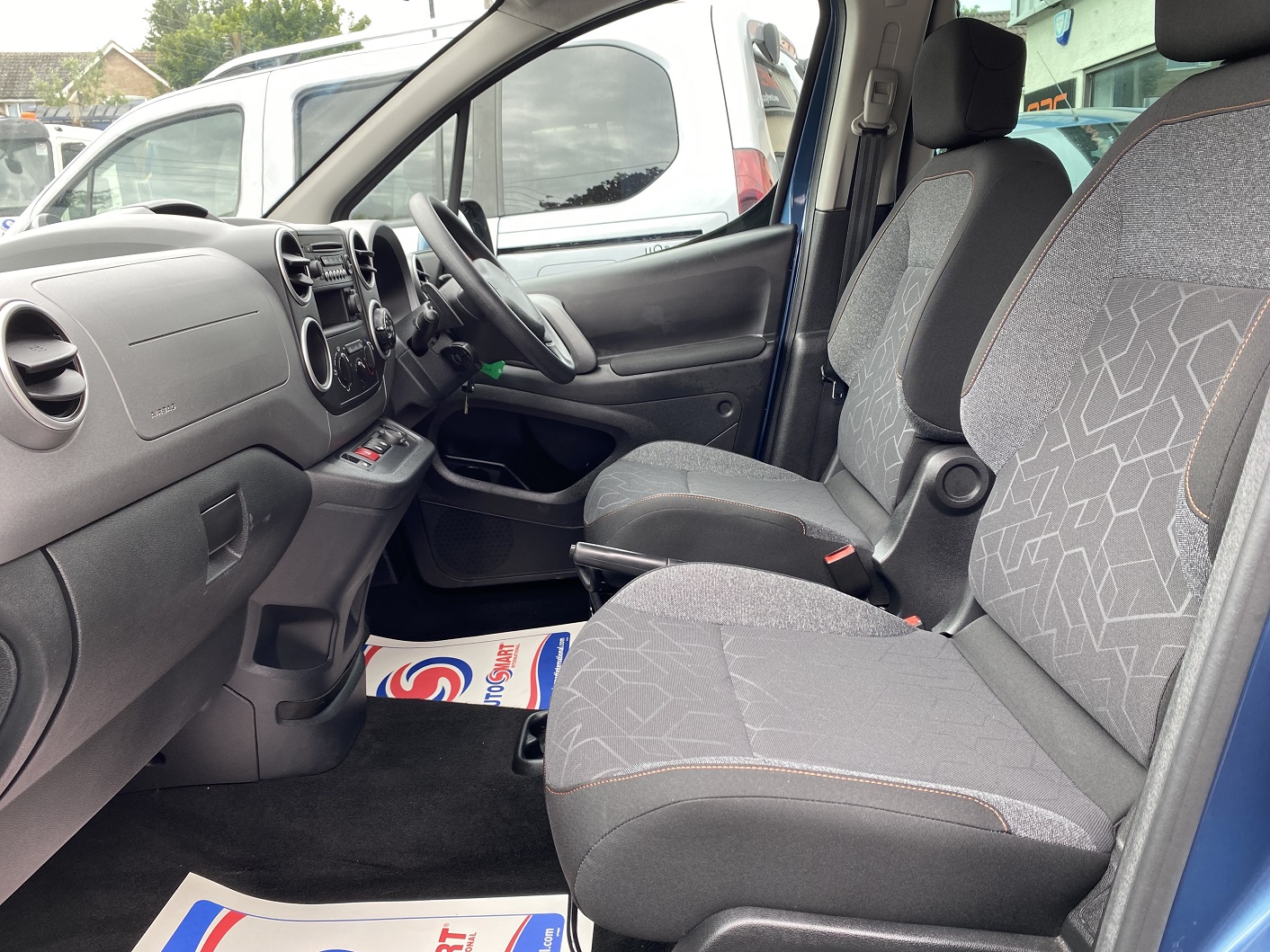 Used WAV Peugeot Partner Tepee Auto Disabled Access WAV Cars For Sale Bristol Wheelchair Accessible Vehicles Used For Sale Somerset Devon Dorset Bath SF67 BNZ 14