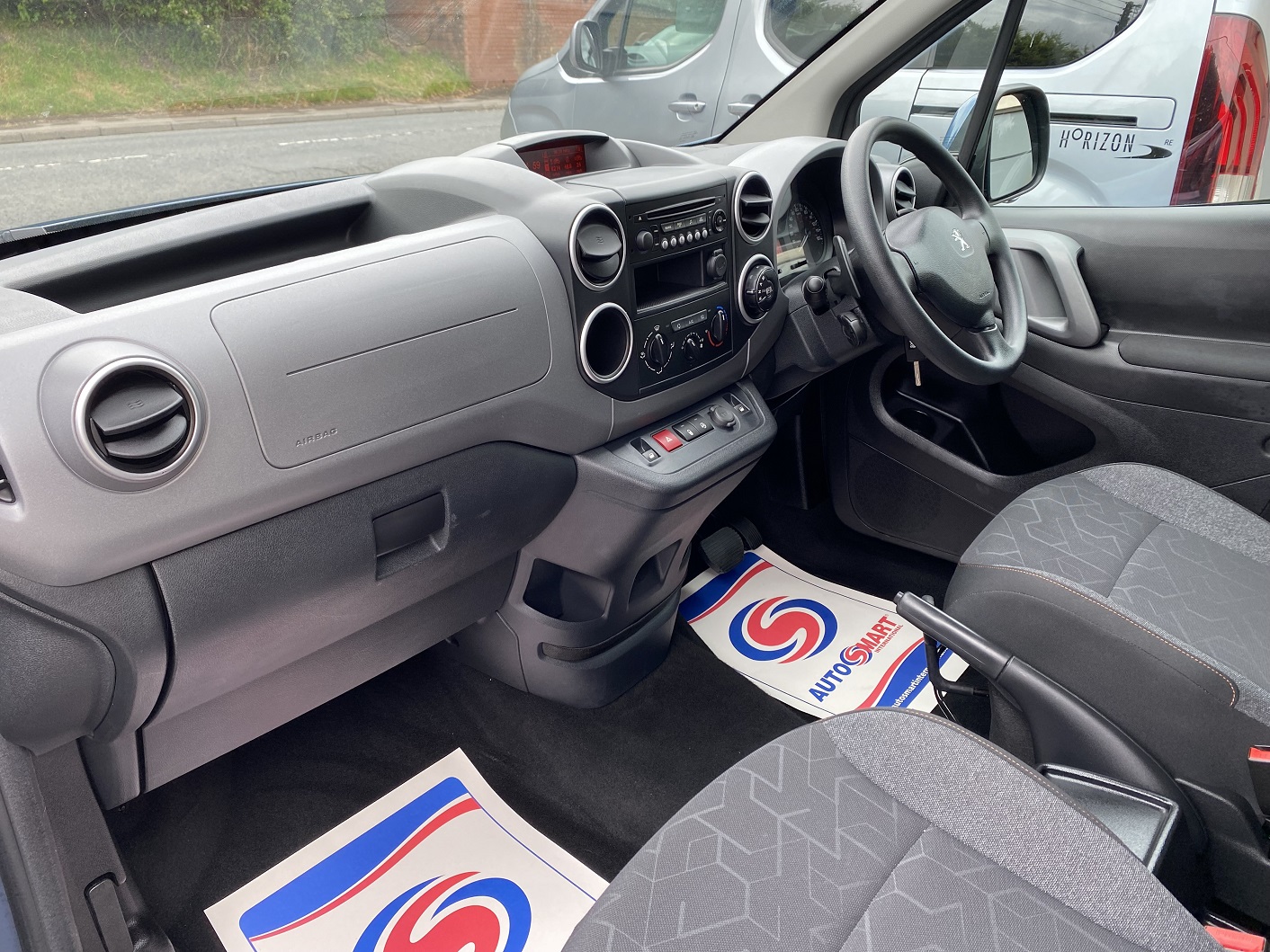 Used WAV Peugeot Partner Tepee Auto Disabled Access WAV Cars For Sale Bristol Wheelchair Accessible Vehicles Used For Sale Somerset Devon Dorset Bath SF67 BNZ 18