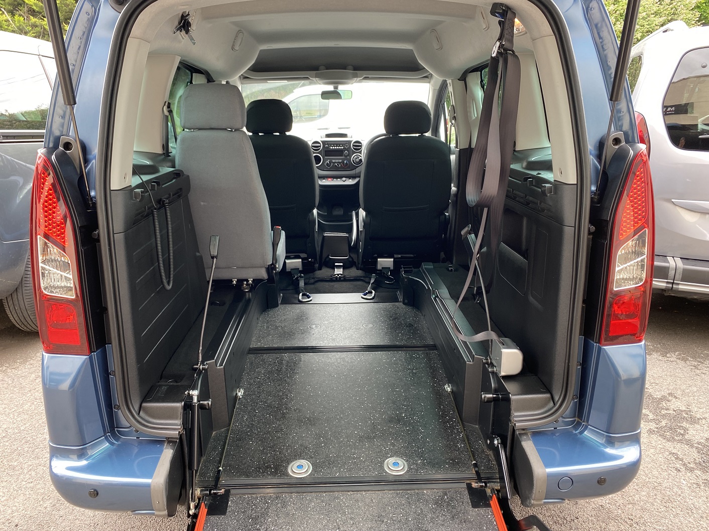 Used WAV Peugeot Partner Tepee Auto Disabled Access WAV Cars For Sale Bristol Wheelchair Accessible Vehicles Used For Sale Somerset Devon Dorset Bath SF67 BNZ 9