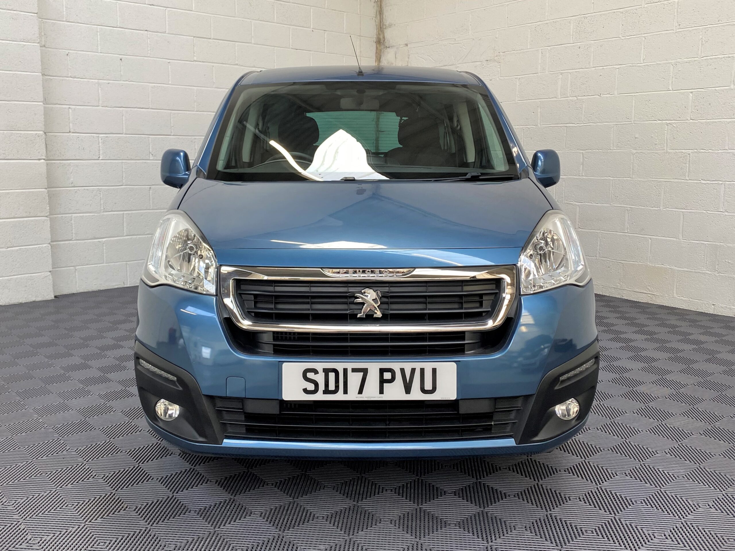 Used Peugeot Partner WAV Cars For Sale Bristol Wheelchair Accessible Vehicles Used For Sale Somerset Devon Dorset Bath SD17 PVU 17