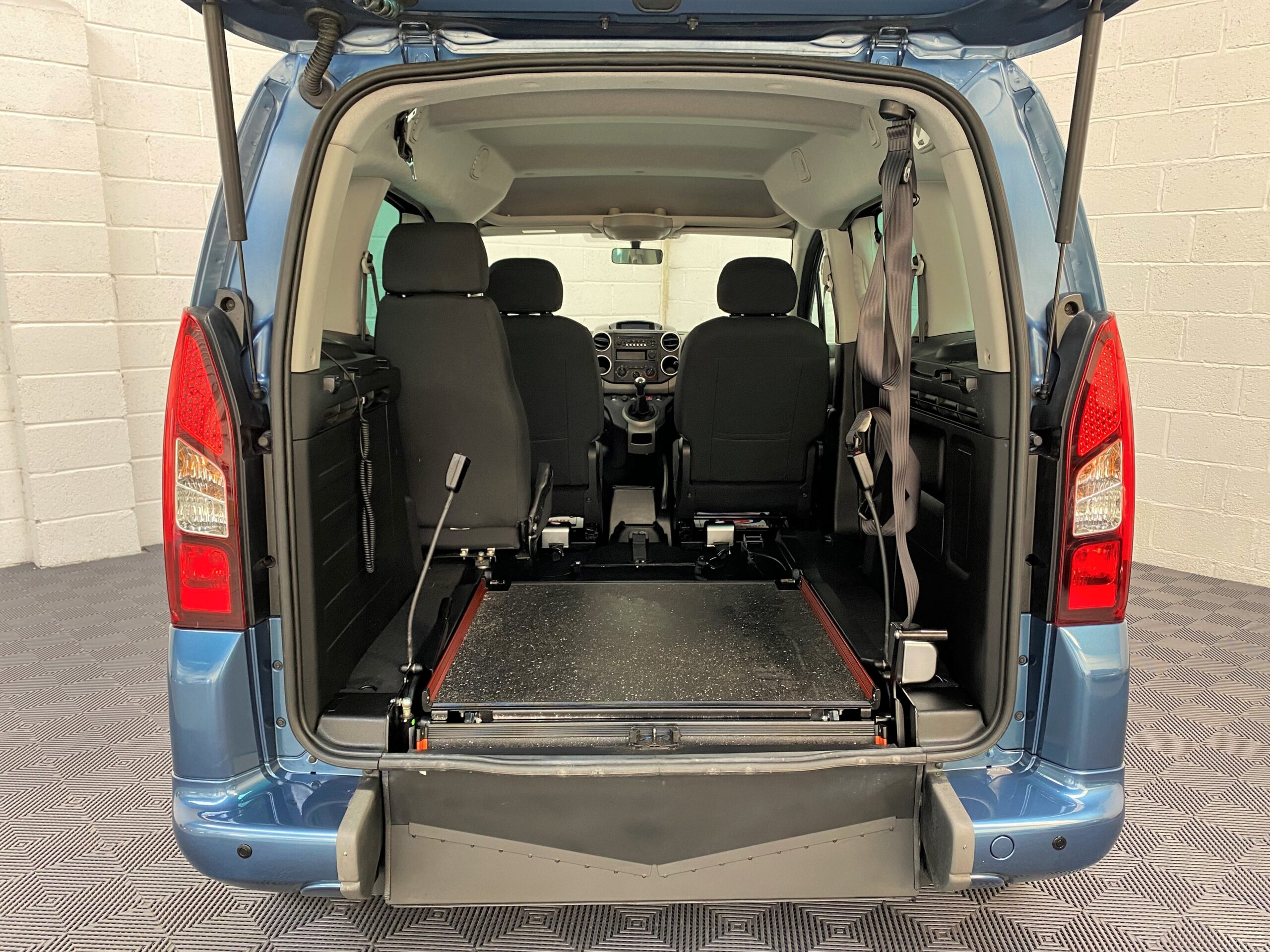 Used Peugeot Partner WAV Cars For Sale Bristol Wheelchair Accessible Vehicles Used For Sale Somerset Devon Dorset Bath SD17 PVU 2