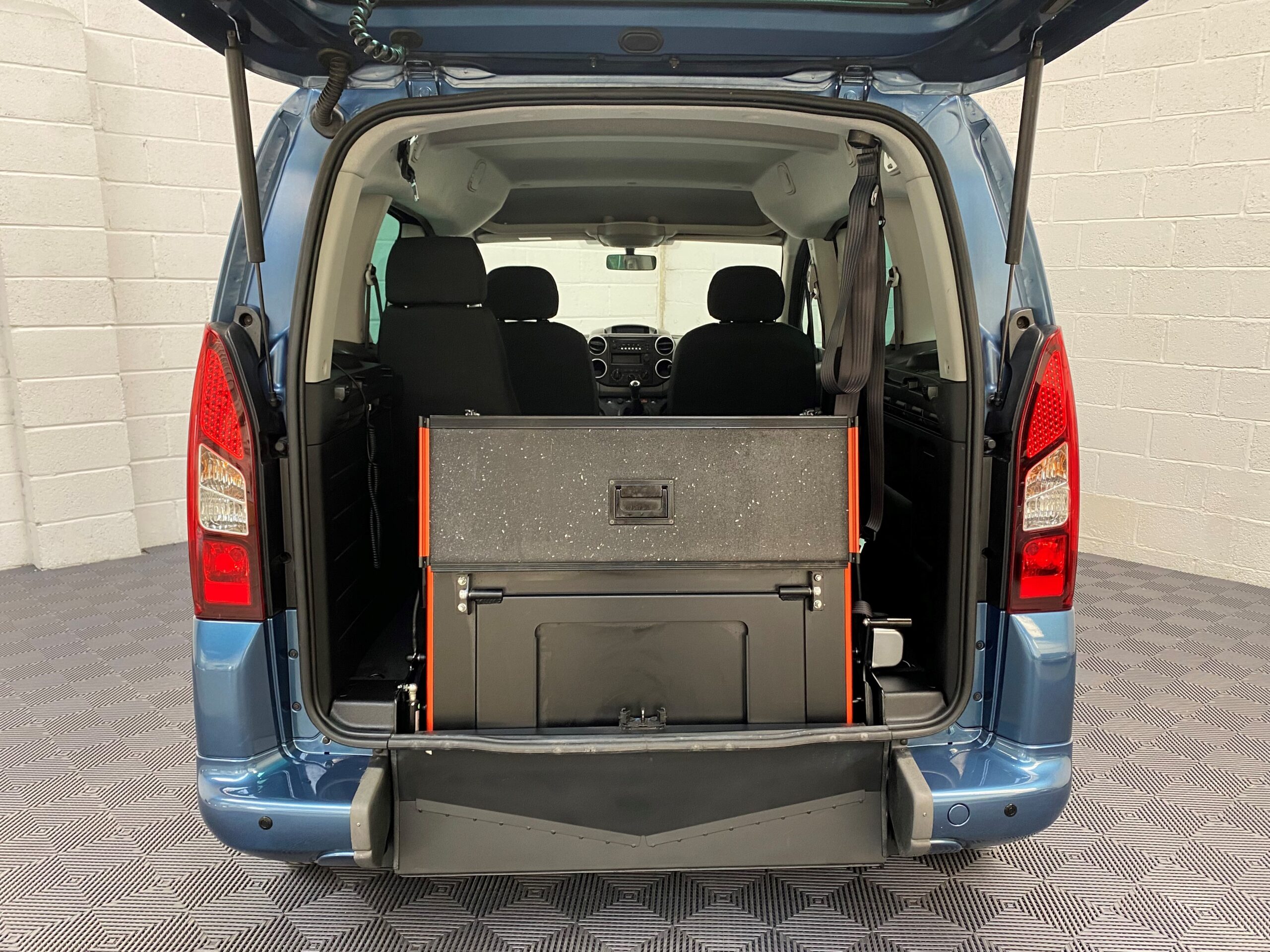 Used Peugeot Partner WAV Cars For Sale Bristol Wheelchair Accessible Vehicles Used For Sale Somerset Devon Dorset Bath SD17 PVU 3