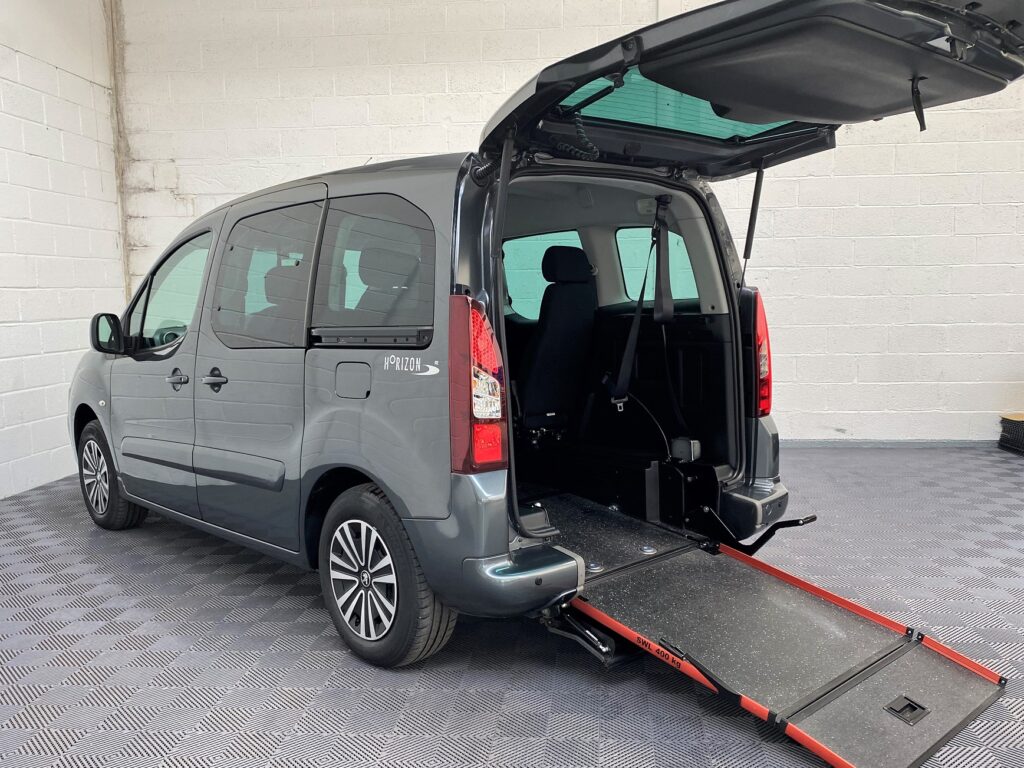 Peugeot Partner Tepee 1.6 BlueHDi AUTO 2018/18