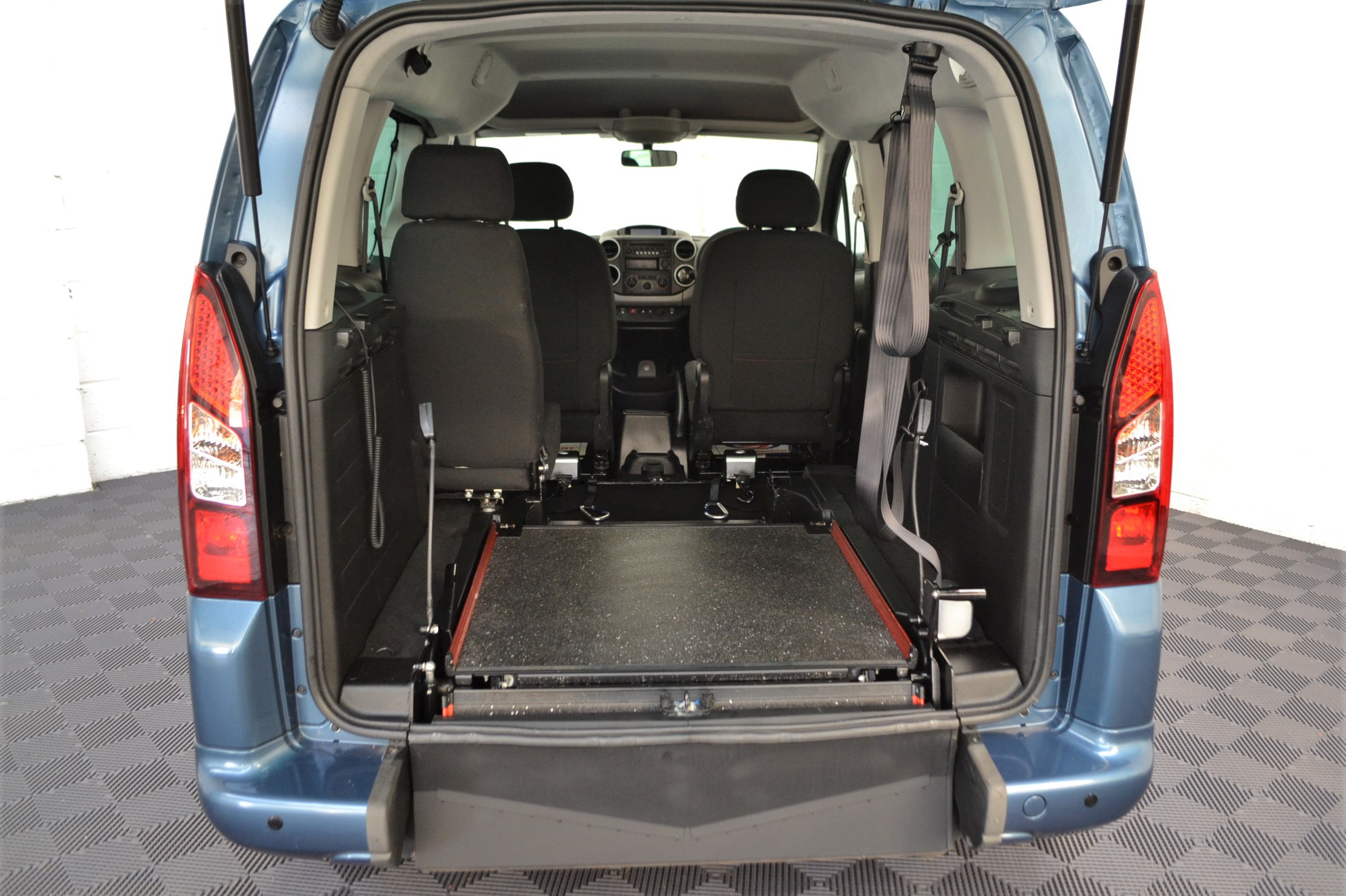 Used Peugeot Partner Auto WAV Cars For Sale Bristol Wheelchair Accessible Vehicles Used For Sale Somerset Devon Dorset Bath SF67 BJY 1