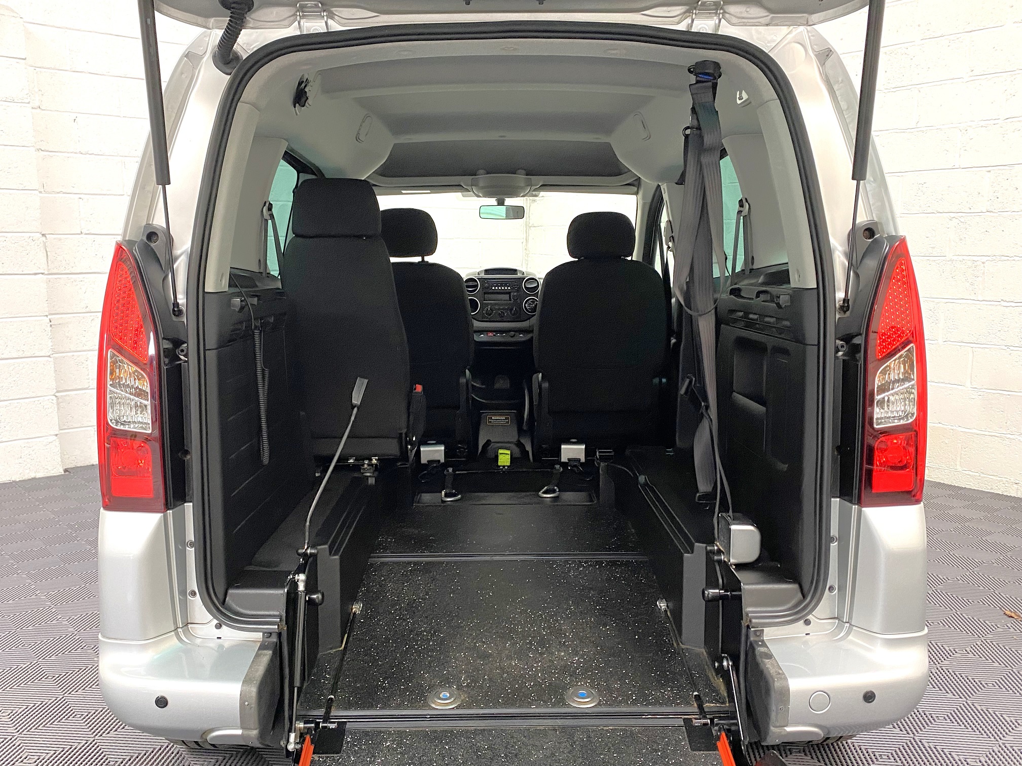 Used Automatic Peugeot Partner Tepee 3 Seat WAV Cars For Sale Bristol Wheelchair Accessible Vehicles Used For Sale Somerset Devon Dorset Bath SF18 JXV 10