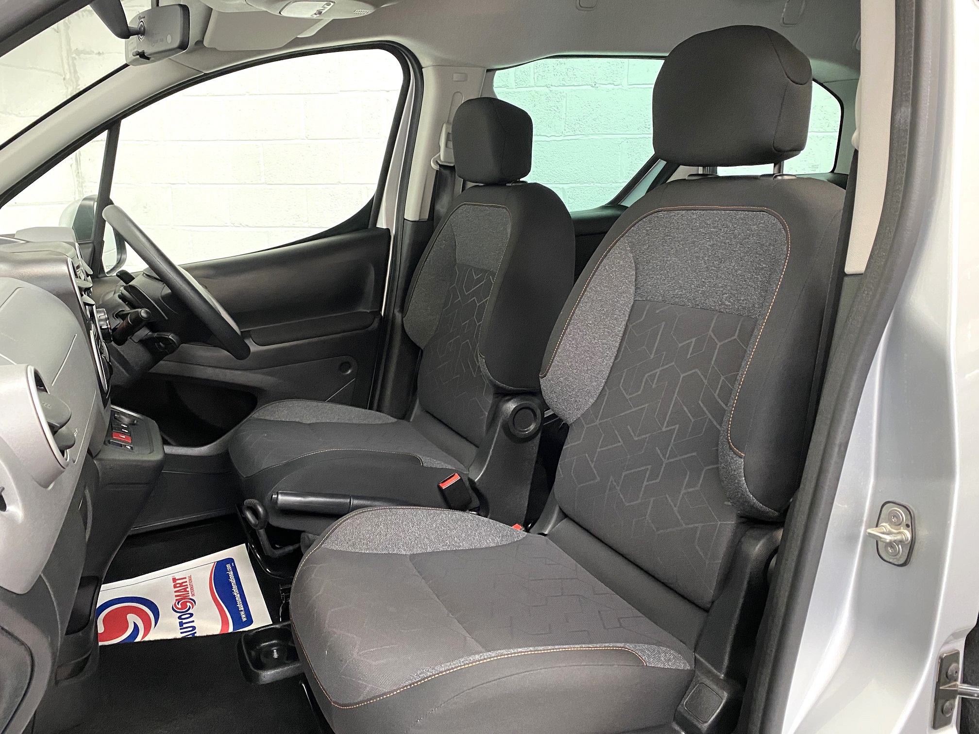 Used Automatic Peugeot Partner Tepee 3 Seat WAV Cars For Sale Bristol Wheelchair Accessible Vehicles Used For Sale Somerset Devon Dorset Bath SF18 JXV 17