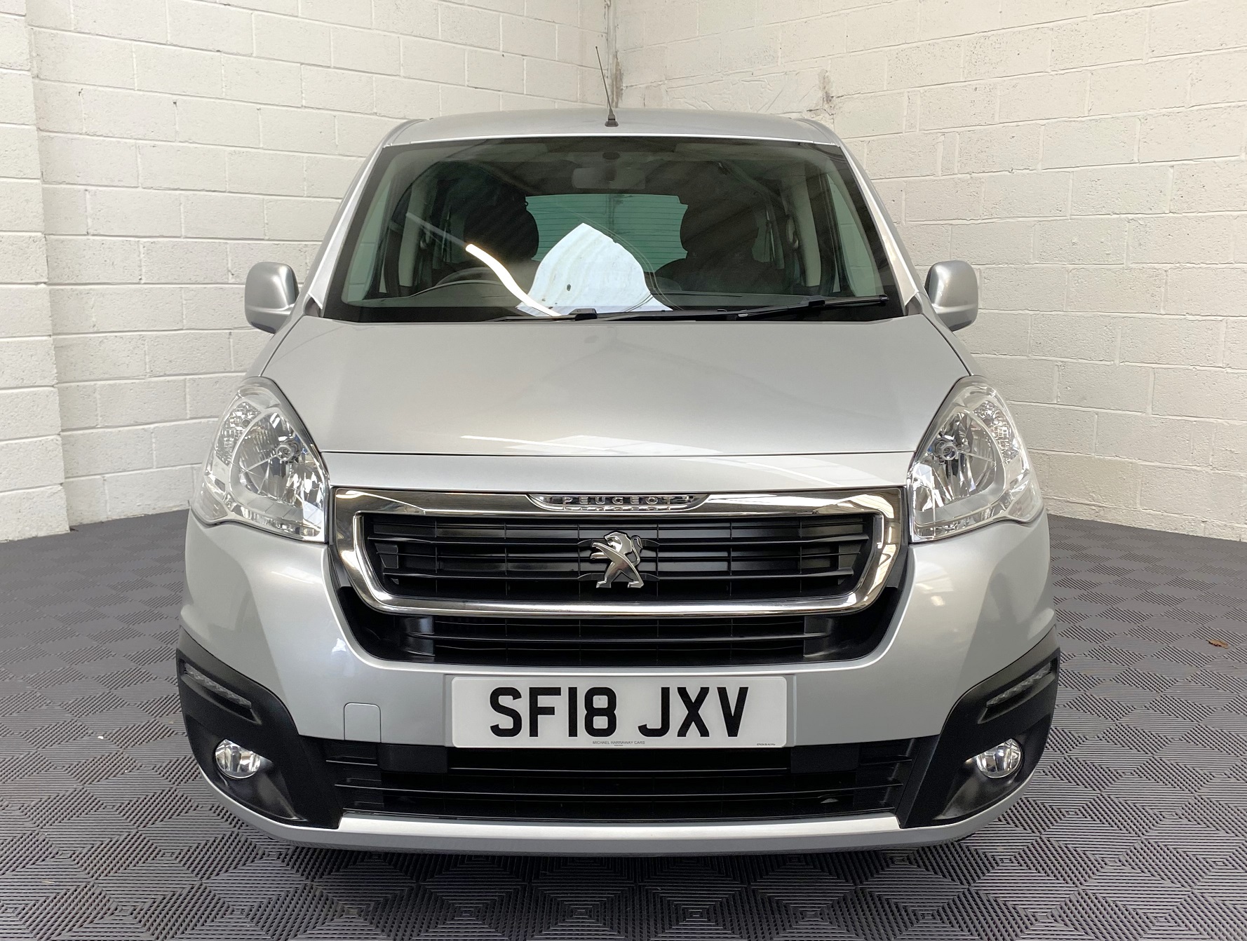 Used Automatic Peugeot Partner Tepee 3 Seat WAV Cars For Sale Bristol Wheelchair Accessible Vehicles Used For Sale Somerset Devon Dorset Bath SF18 JXV 20