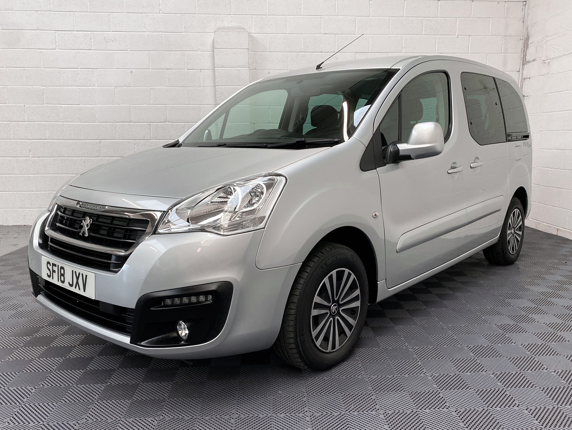 Used Automatic Peugeot Partner Tepee 3 Seat WAV Cars For Sale Bristol Wheelchair Accessible Vehicles Used For Sale Somerset Devon Dorset Bath SF18 JXV 21
