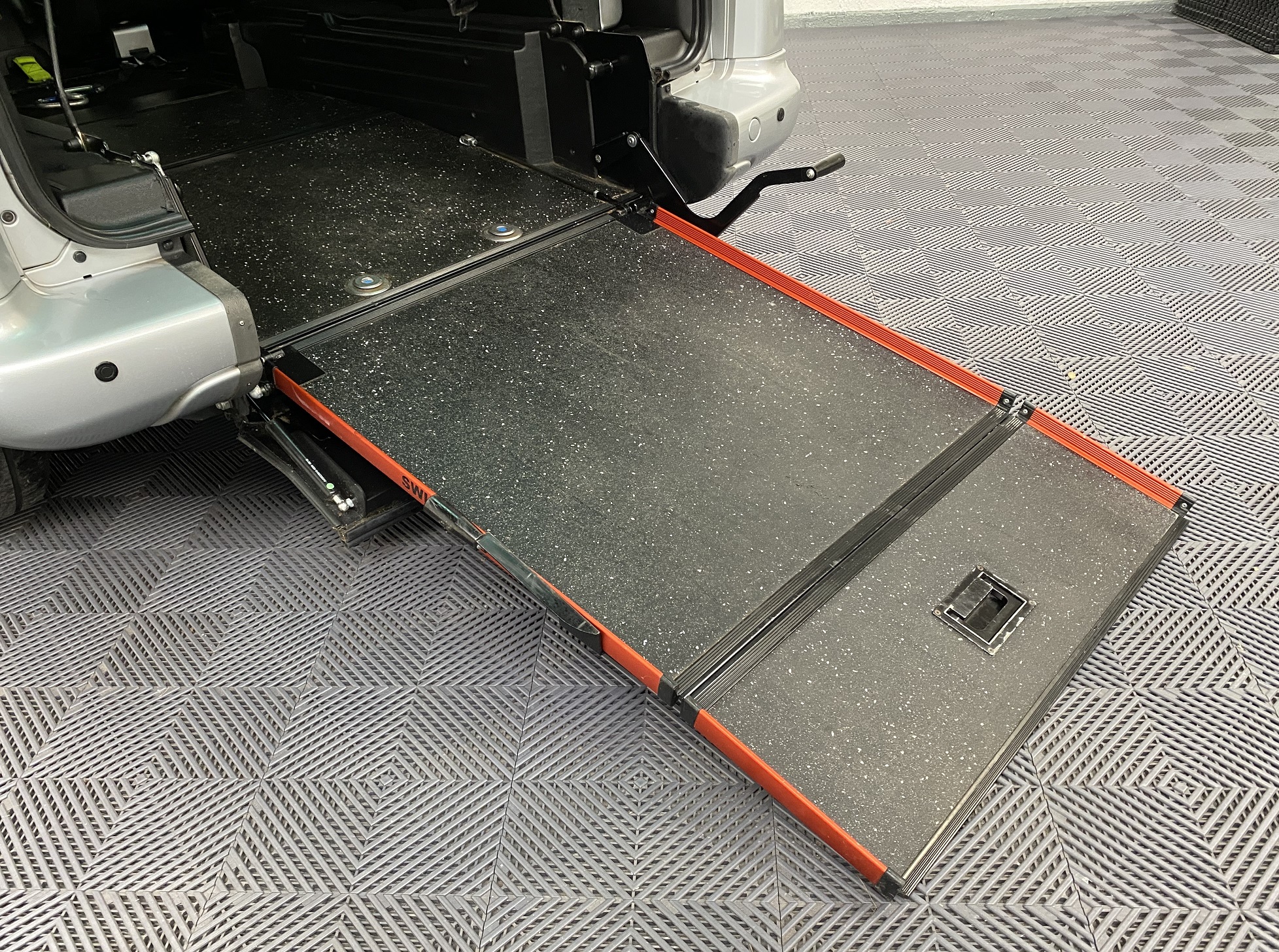 Used Automatic Peugeot Partner Tepee 3 Seat WAV Cars For Sale Bristol Wheelchair Accessible Vehicles Used For Sale Somerset Devon Dorset Bath SF18 JXV 7