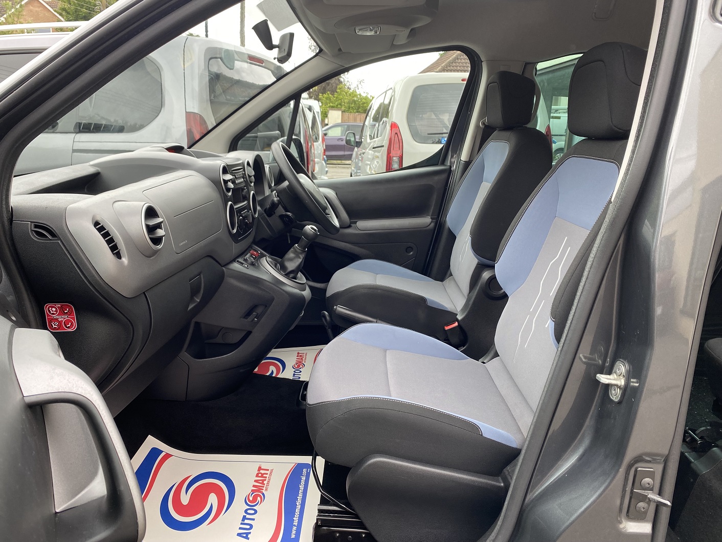 Used WAV Peugeot Partner Tepee Petrol Disabled Access WAV Cars For Sale Bristol Wheelchair Accessible Vehicles Used For Sale Somerset Devon Dorset Bath SD17 OSW 12