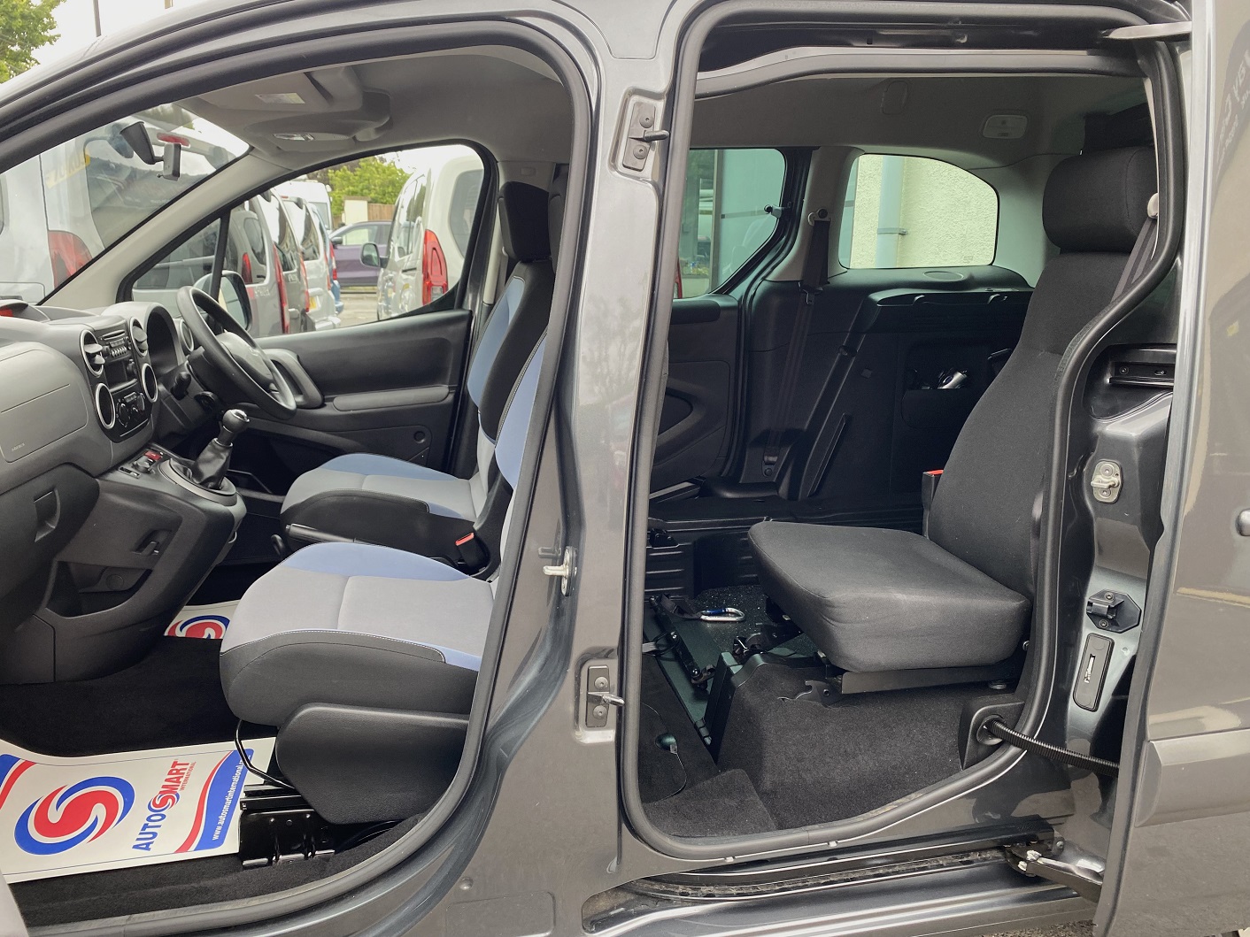 Used WAV Peugeot Partner Tepee Petrol Disabled Access WAV Cars For Sale Bristol Wheelchair Accessible Vehicles Used For Sale Somerset Devon Dorset Bath SD17 OSW 13