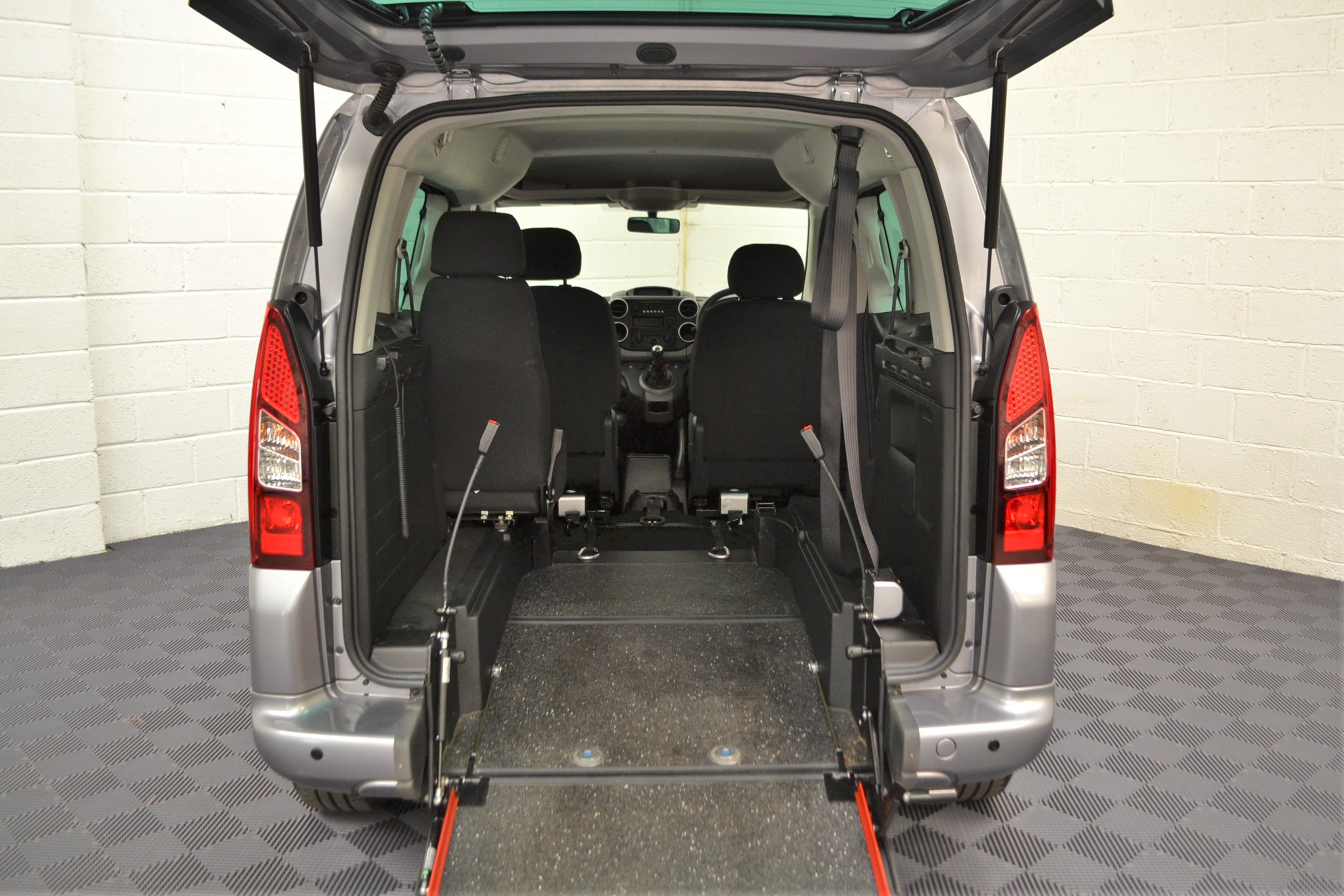 Used Peugeot Partner WAV Cars For Sale Bristol Wheelchair Accessible Vehicles Used For Sale Somerset Devon Dorset Bath SD17 PXV 15