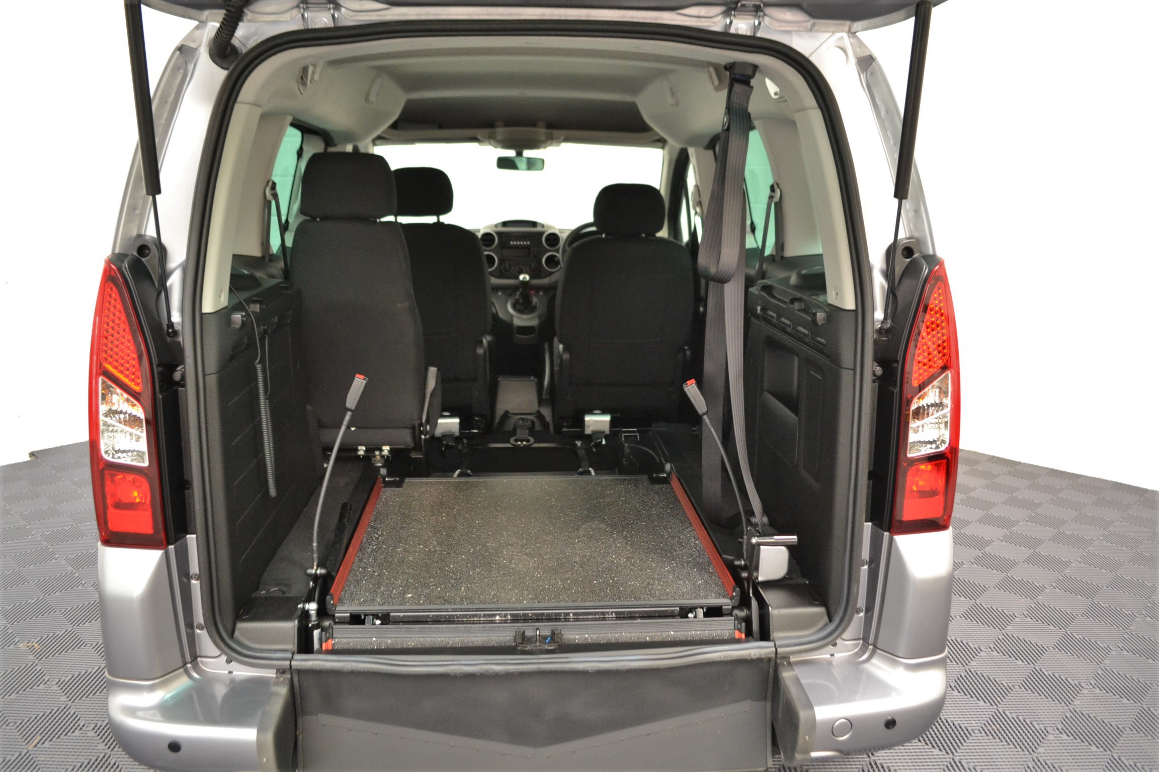 Used Peugeot Partner WAV Cars For Sale Bristol Wheelchair Accessible Vehicles Used For Sale Somerset Devon Dorset Bath SD17 PXV 17