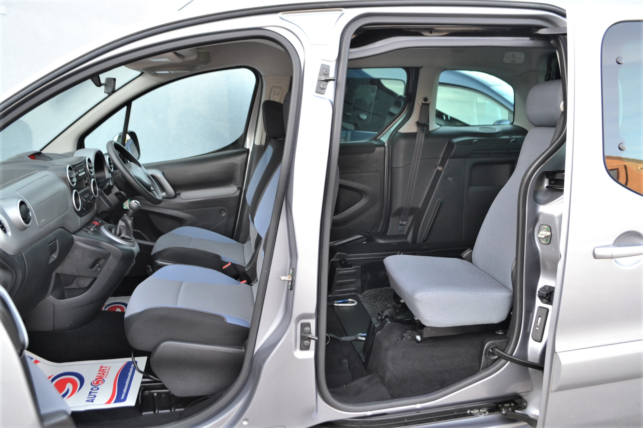 Used Peugeot Partner WAV Cars For Sale Bristol Wheelchair Accessible Vehicles Used For Sale Somerset Devon Dorset Bath SF66 GMY 12