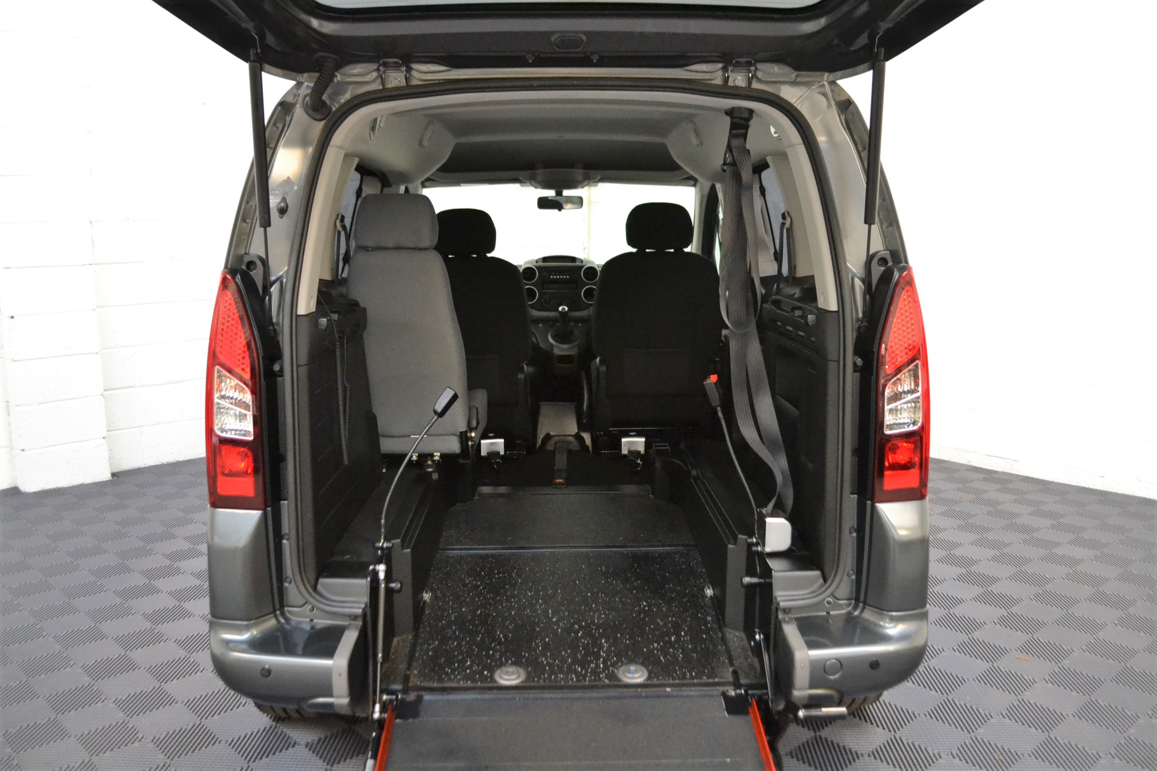 Used WAV Cars For Sale Bristol Wheelchair Accessible Vehicles Used For Sale Somerset Devon Dorset Bath Peugeot Partner SF66 GFG 11