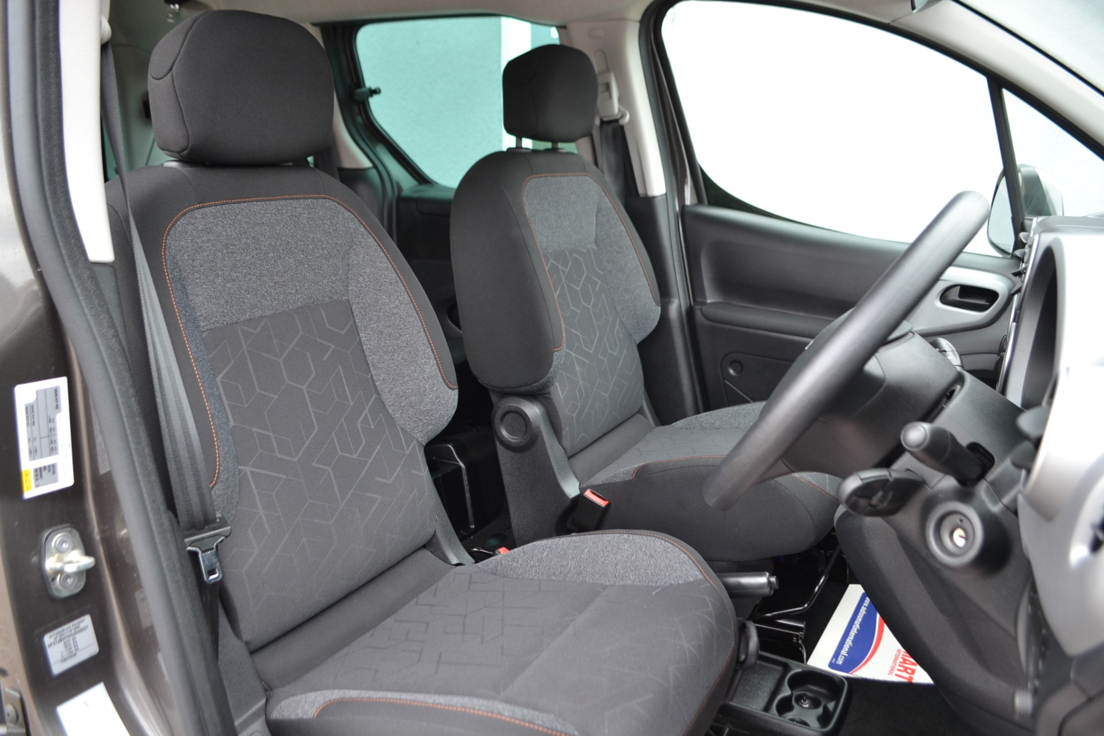 Used Peugeot Partner WAV Cars For Sale Bristol Wheelchair Accessible Vehicles Used For Sale Somerset Devon Dorset Bath SF67 AZU 18